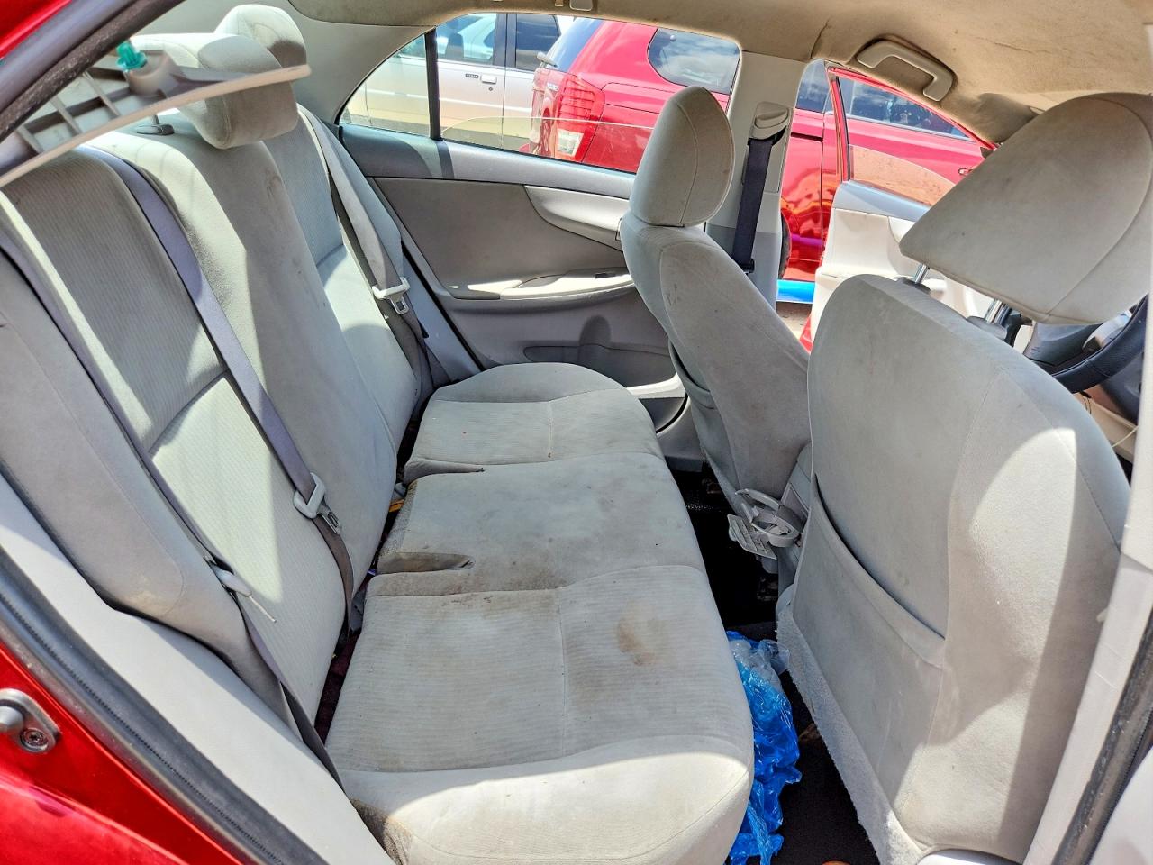 2010 Toyota Corolla Le Красный vin: 1NXBU4EE3AZ295013