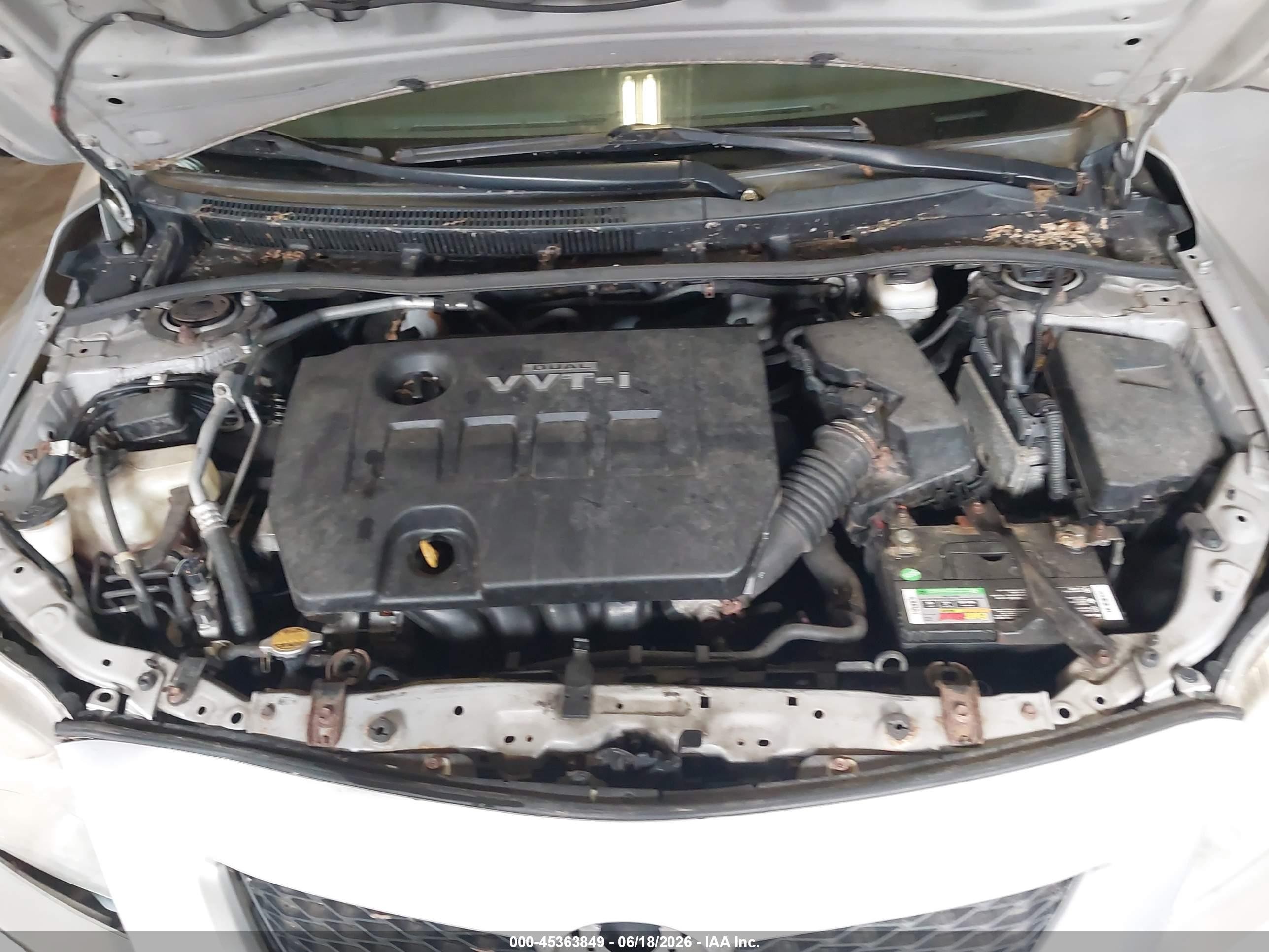 2010 Toyota Corolla Le Silver vin: 1NXBU4EE3AZ316653