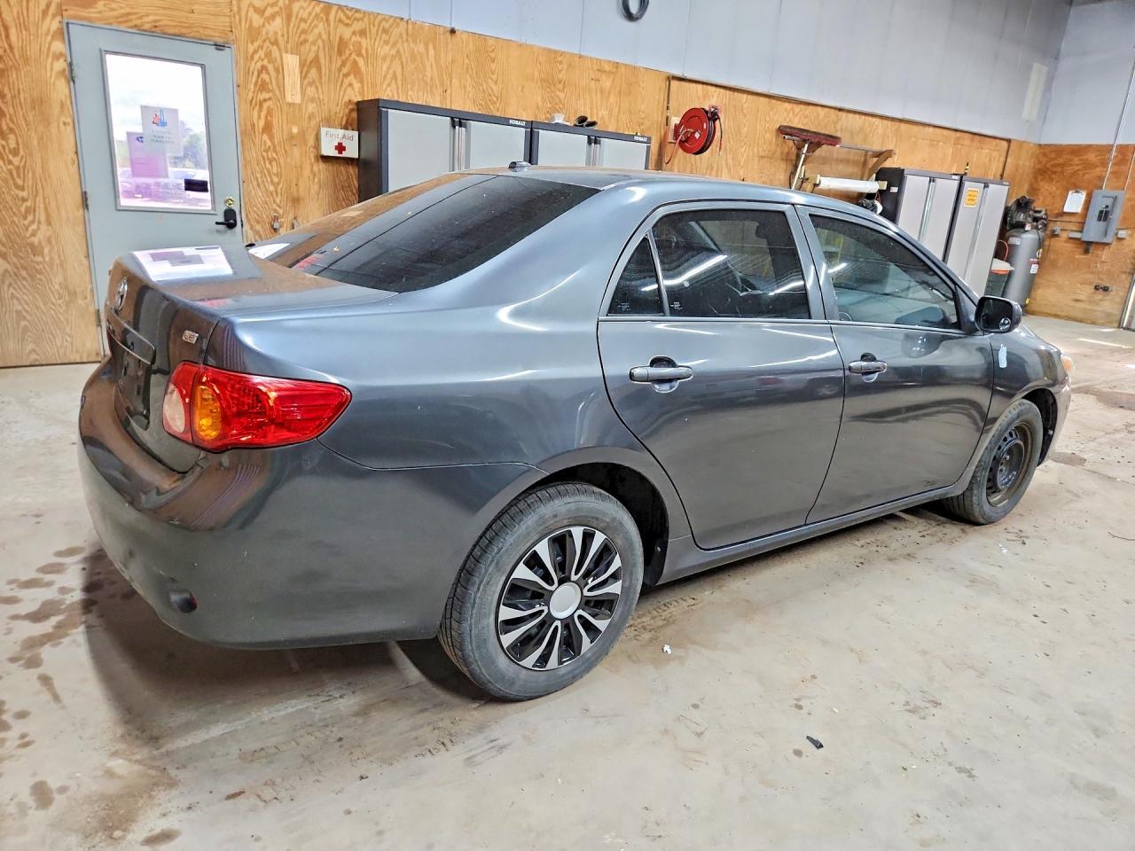 2010 Toyota Corolla Le Серый vin: 1NXBU4EE3AZ319052