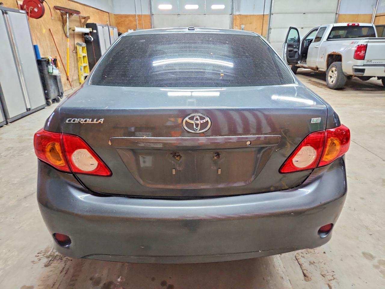 2010 Toyota Corolla Le Серый vin: 1NXBU4EE3AZ319052