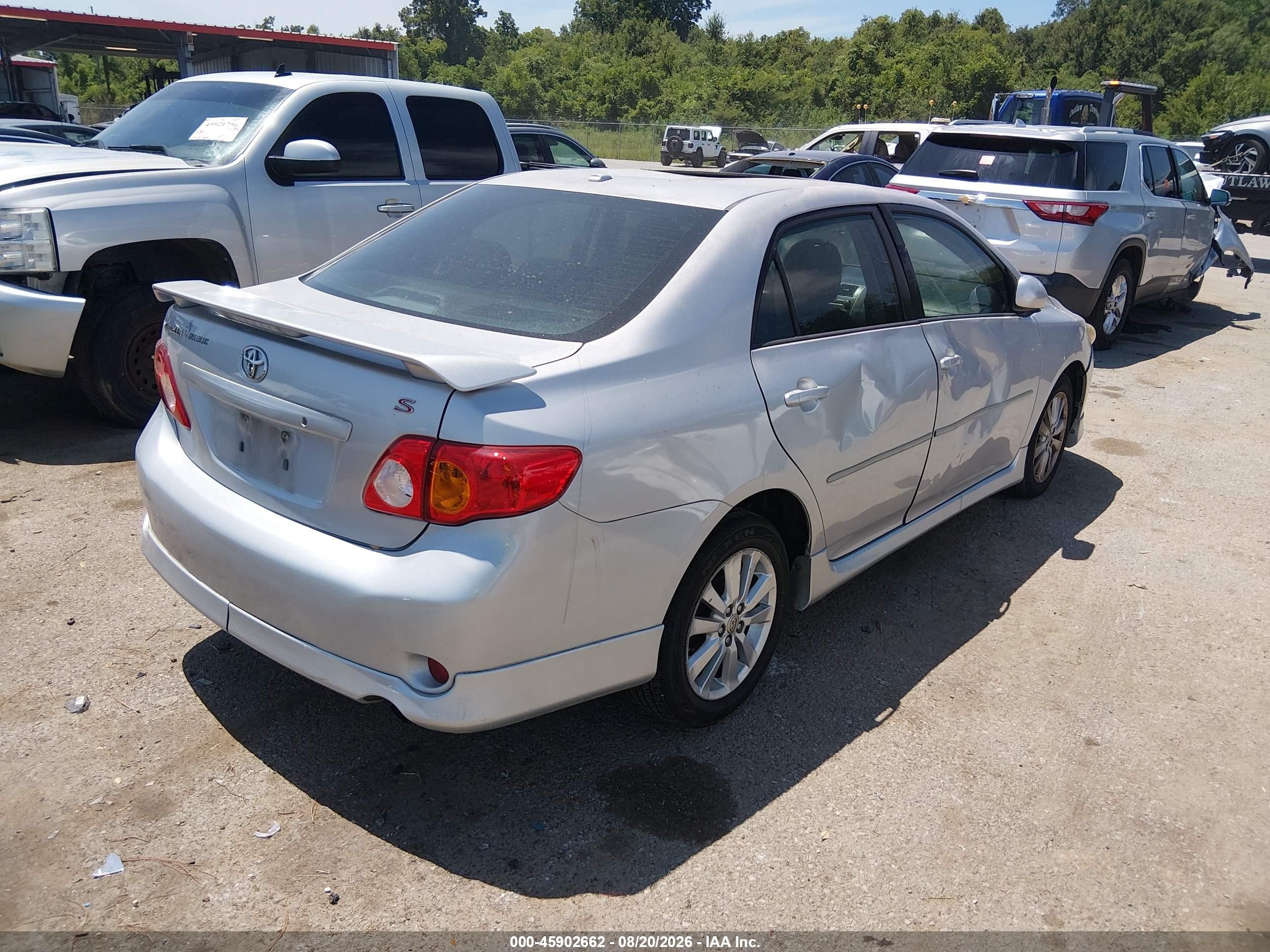 2010 Toyota Corolla S Silver vin: 1NXBU4EE3AZ325885