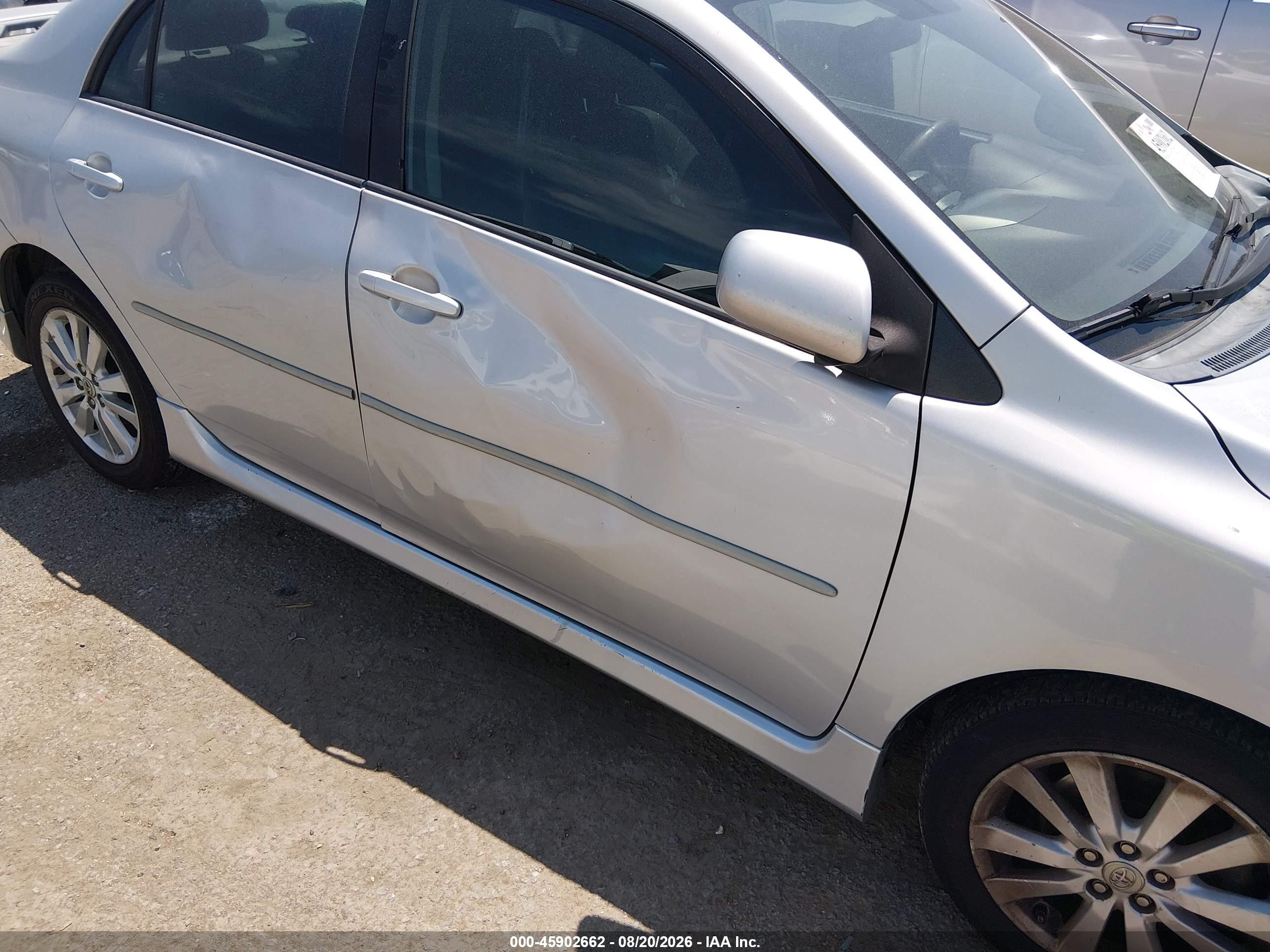 2010 Toyota Corolla S Silver vin: 1NXBU4EE3AZ325885