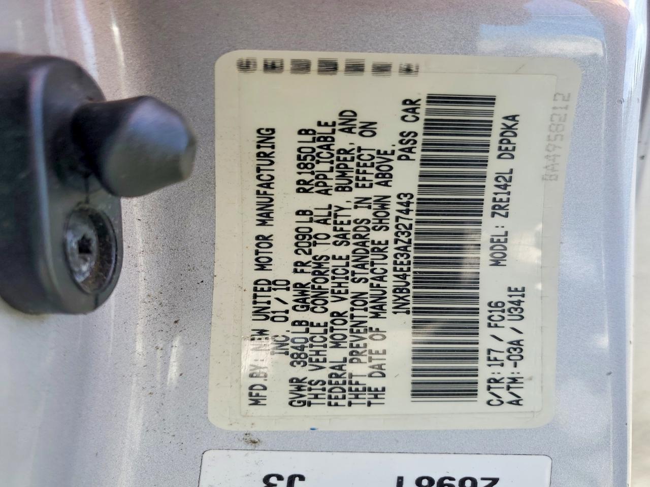 2010 Toyota Corolla Le Silver vin: 1NXBU4EE3AZ327443