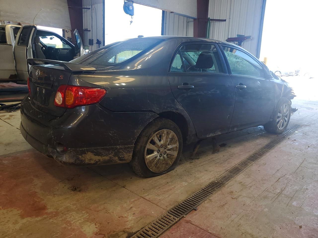 2010 Toyota Corolla S Charcoal vin: 1NXBU4EE3AZ328222