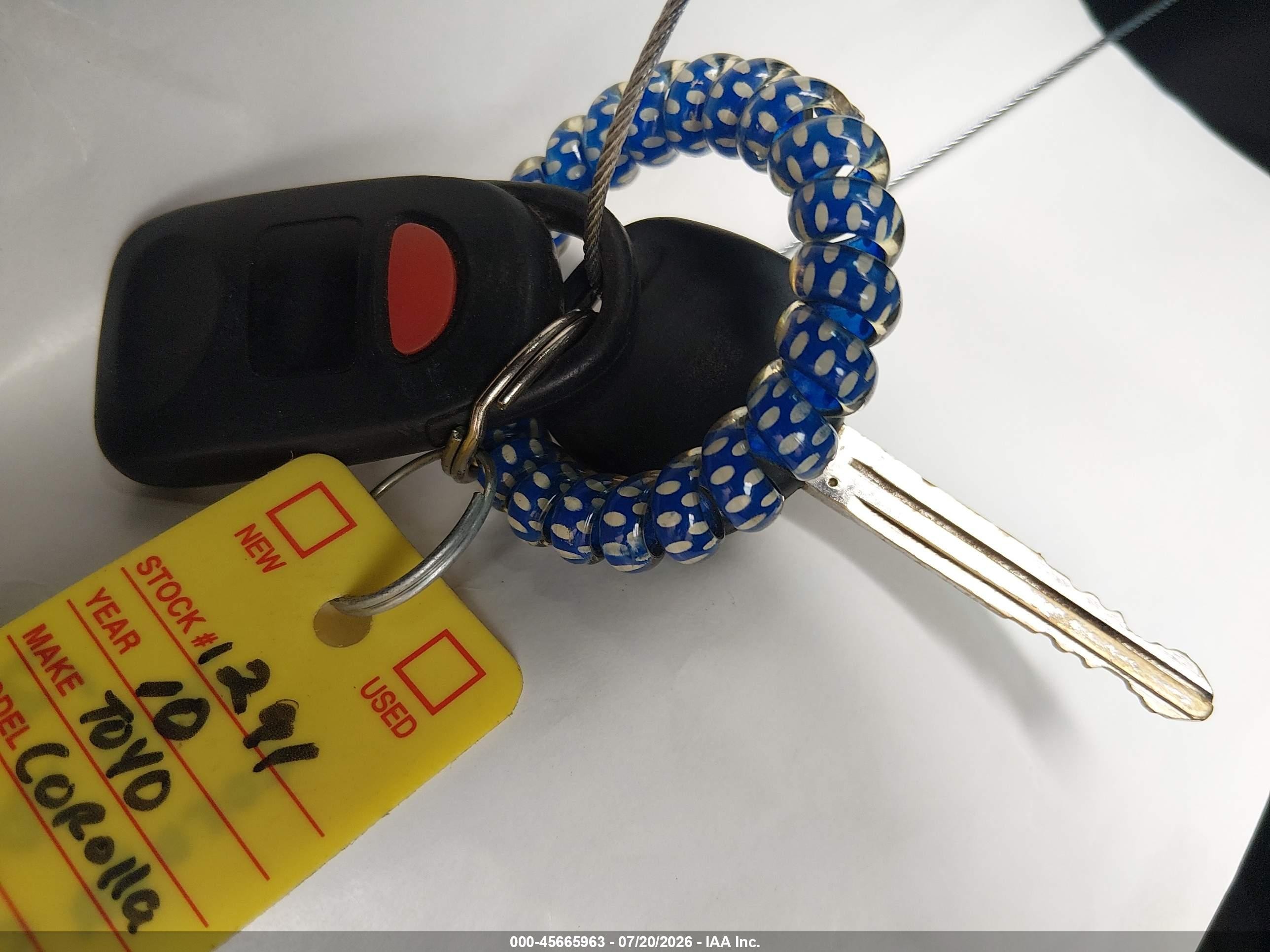 2010 Toyota Corolla S Серый vin: 1NXBU4EE3AZ335932