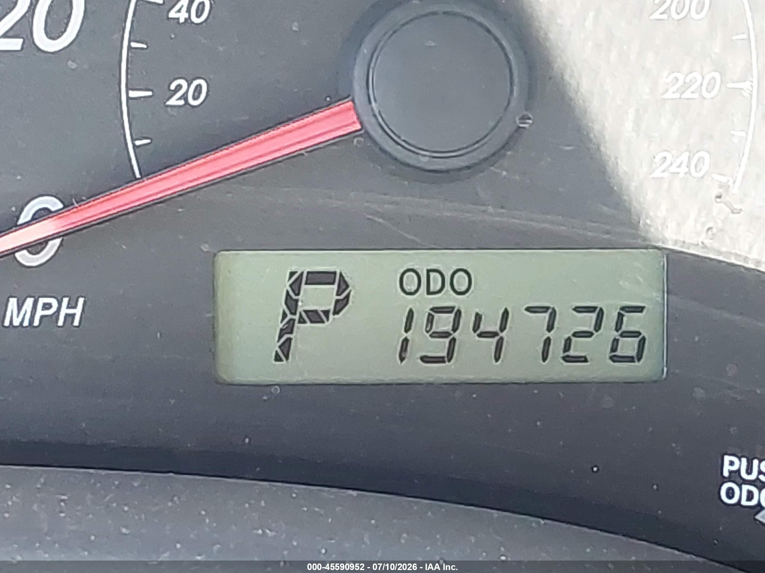2010 Toyota Corolla Le Красный vin: 1NXBU4EE3AZ347160