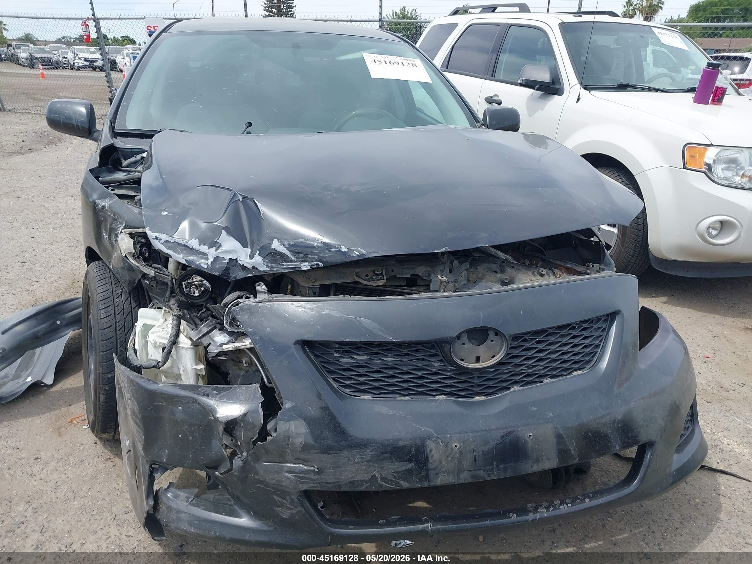 2010 Toyota Corolla Le Black vin: 1NXBU4EE3AZ367800