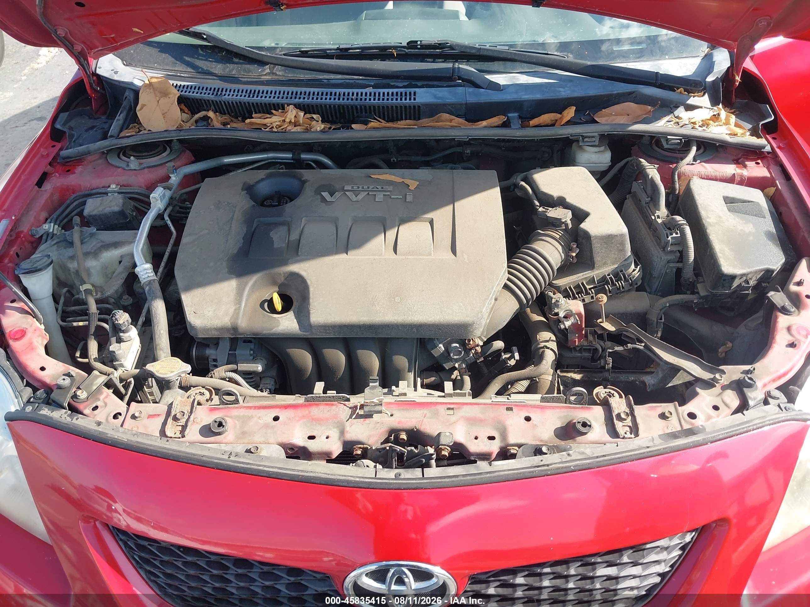 2010 Toyota Corolla Le Red vin: 1NXBU4EE3AZ375668