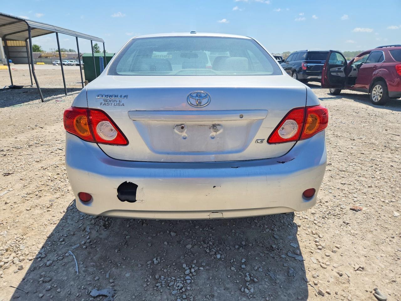 2010 Toyota Corolla Le Silver vin: 1NXBU4EE3AZ381776