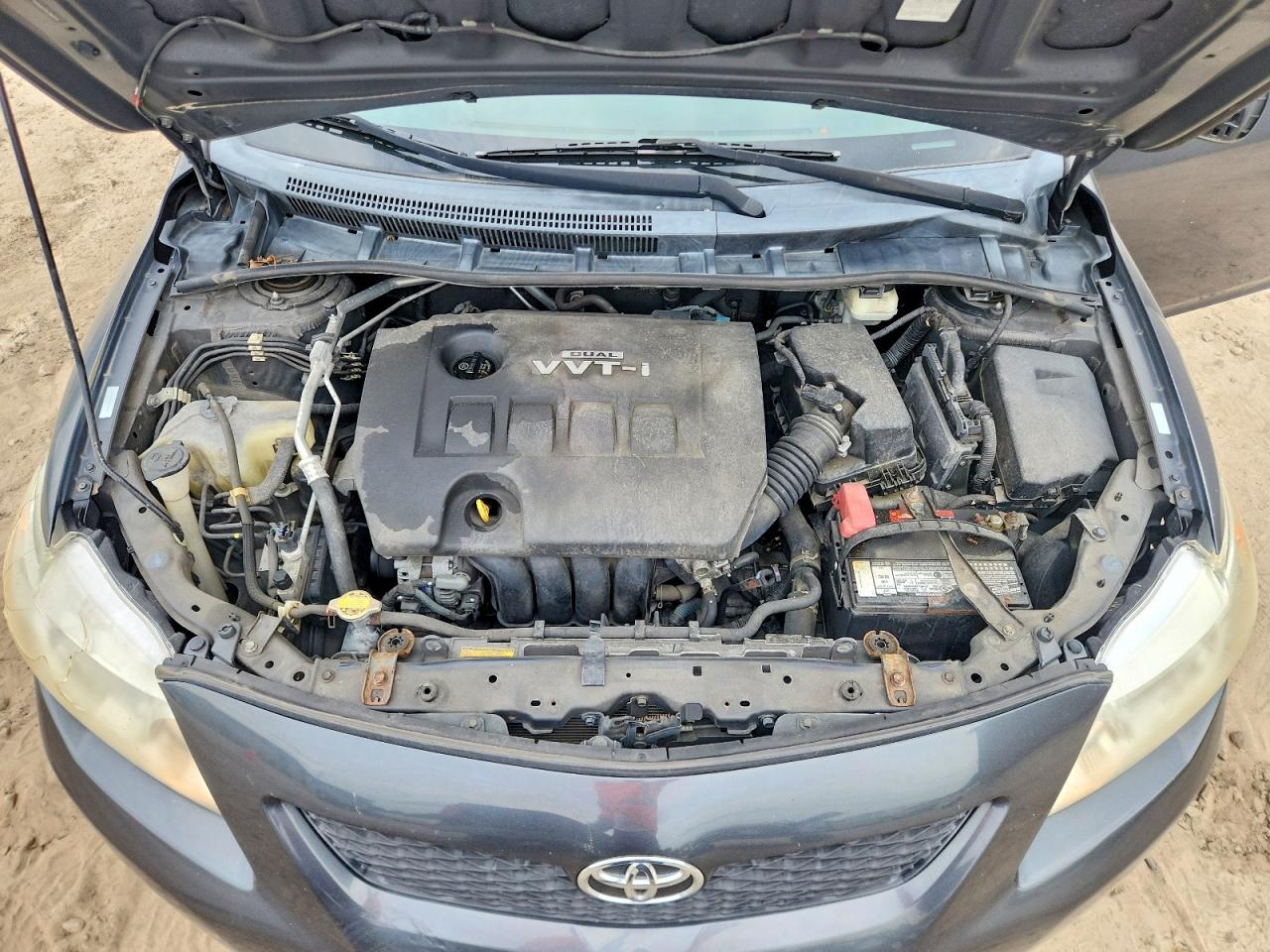 2010 Toyota Corolla Le Gray vin: 1NXBU4EE3AZ386458