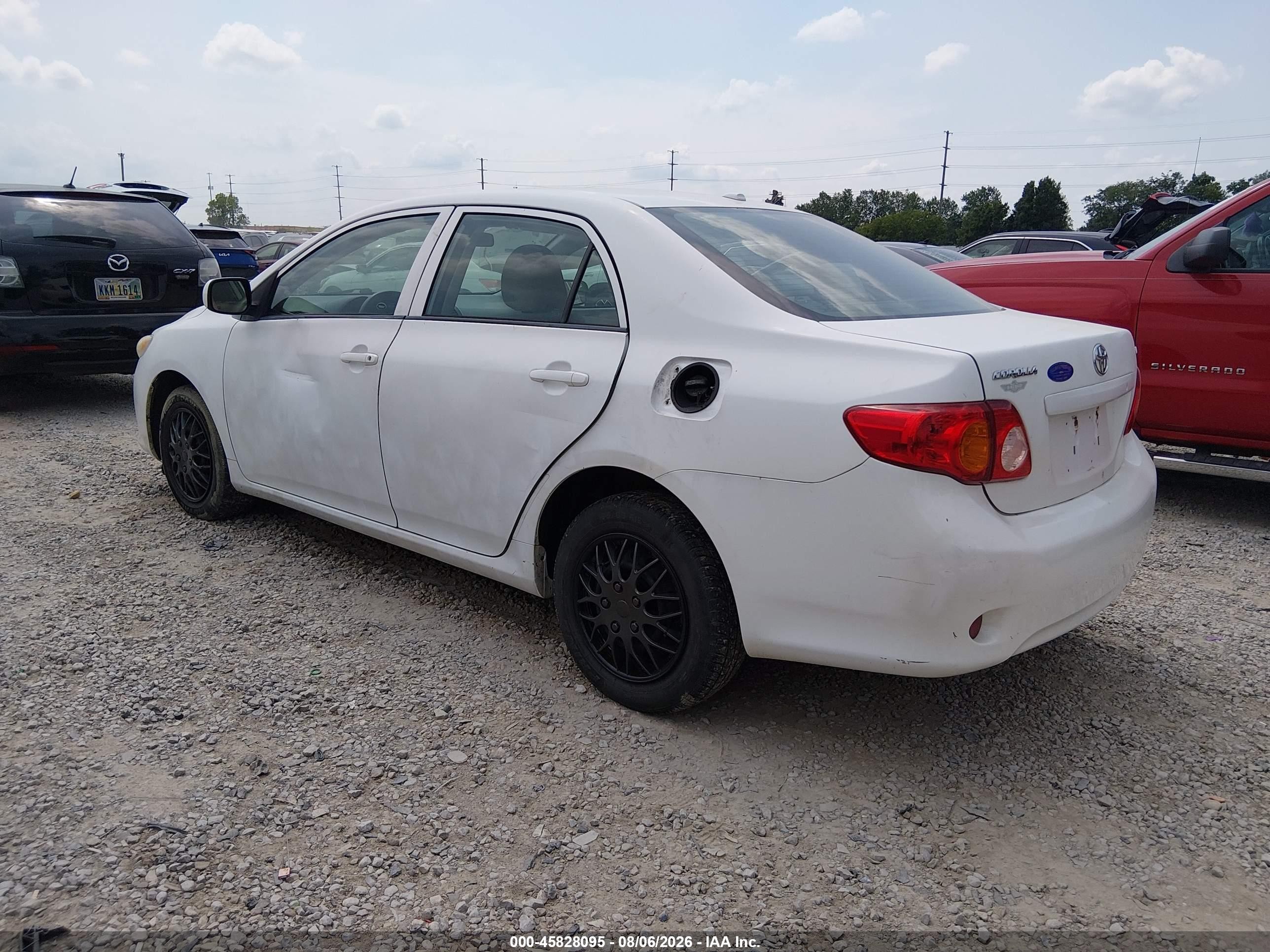 2010 Toyota Corolla Le White vin: 1NXBU4EE4AZ168254