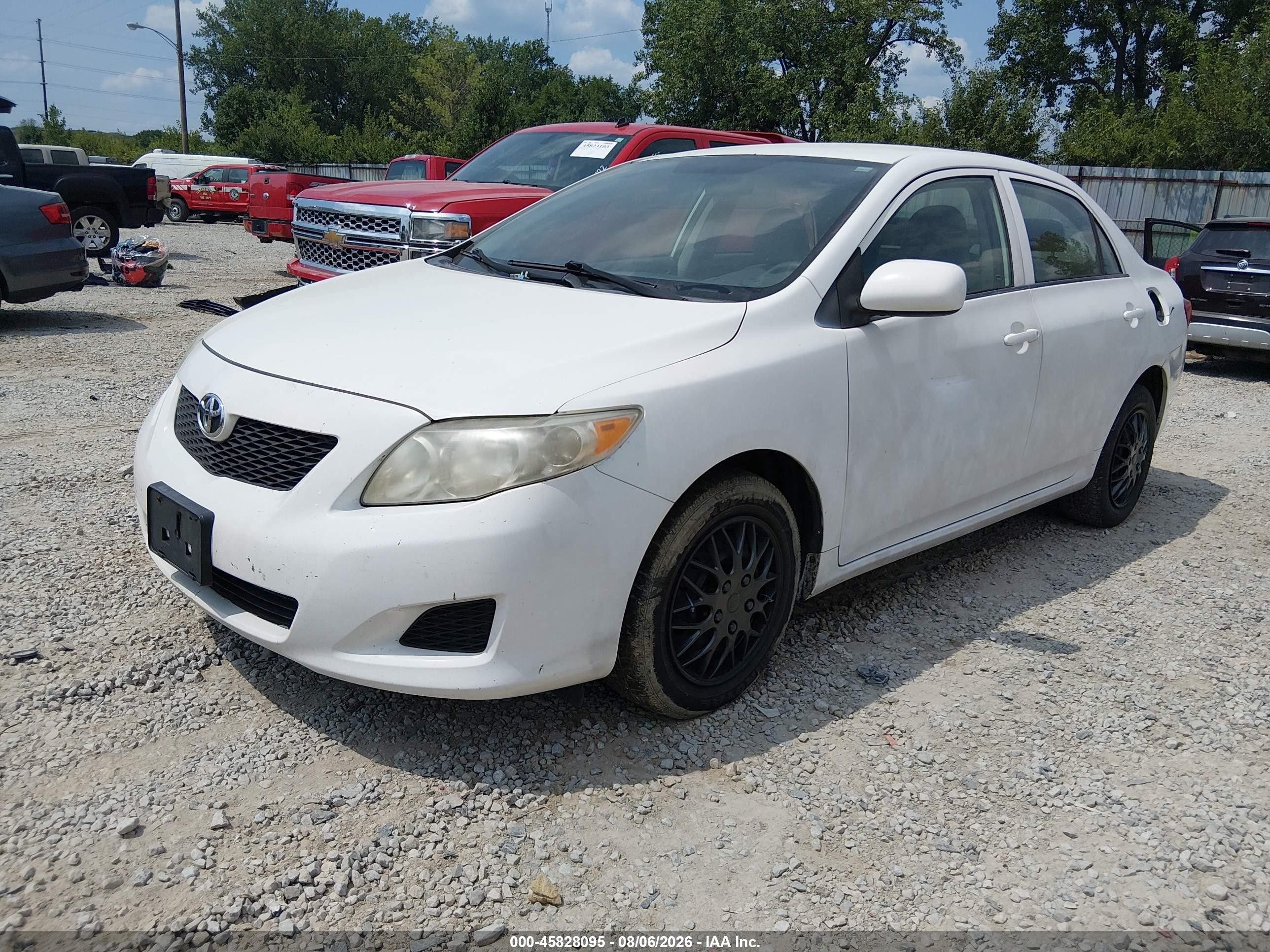 2010 Toyota Corolla Le White vin: 1NXBU4EE4AZ168254