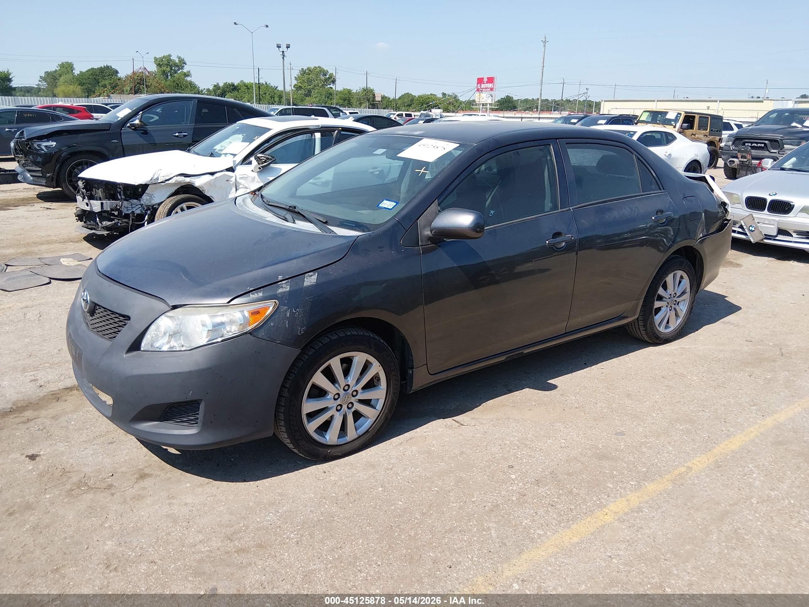 2010 Toyota Corolla Le Gray vin: 1NXBU4EE4AZ182347