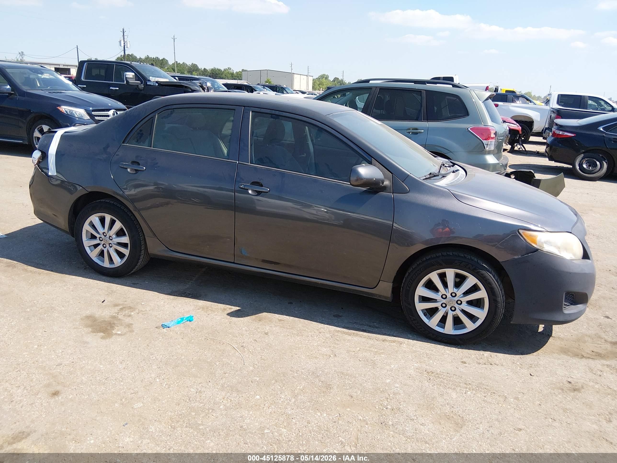 2010 Toyota Corolla Le Gray vin: 1NXBU4EE4AZ182347