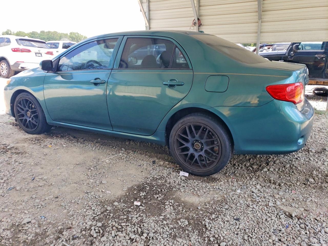 2010 Toyota Corolla Le Green vin: 1NXBU4EE4AZ184261