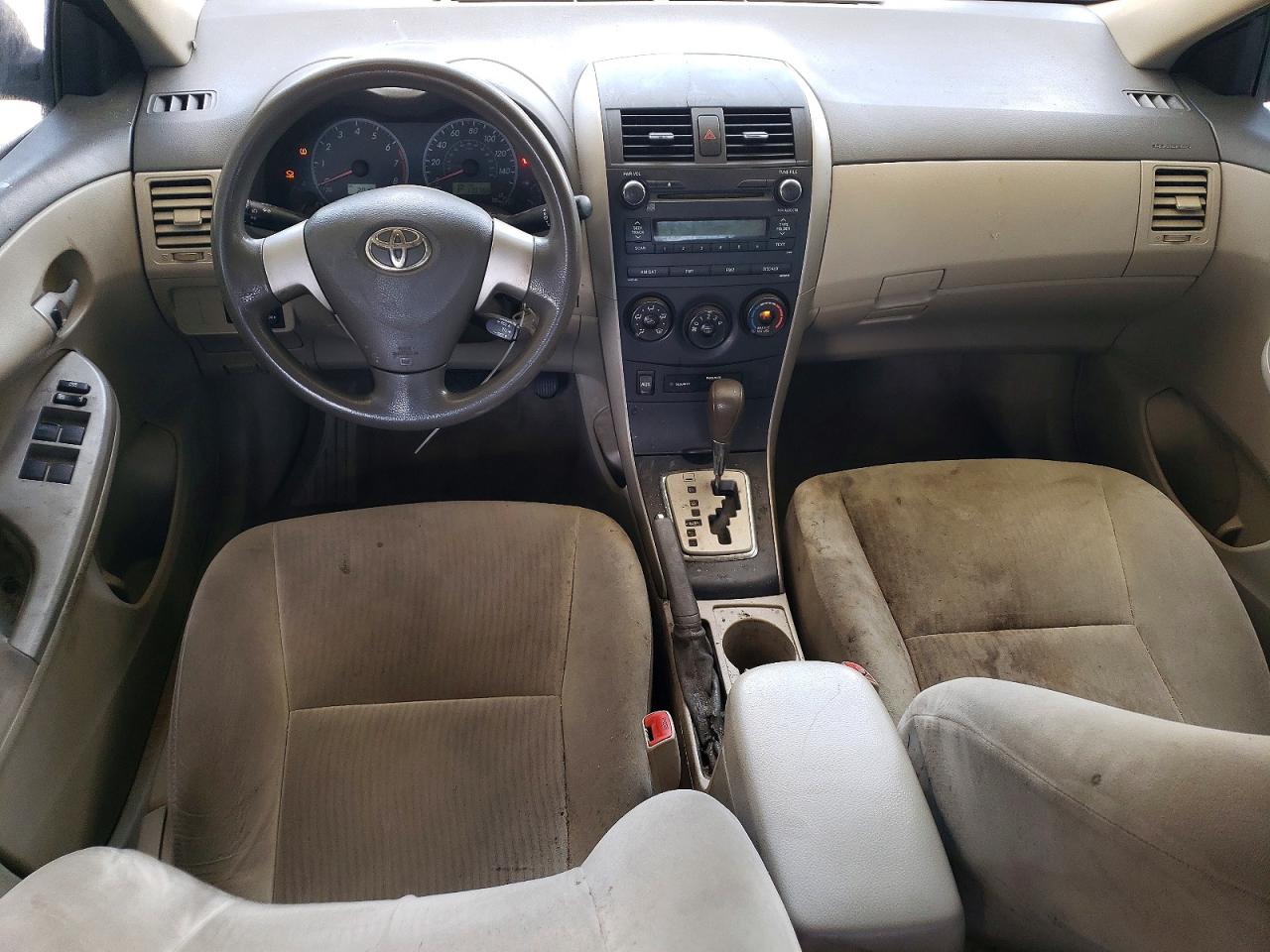 2010 Toyota Corolla Le Green vin: 1NXBU4EE4AZ184261