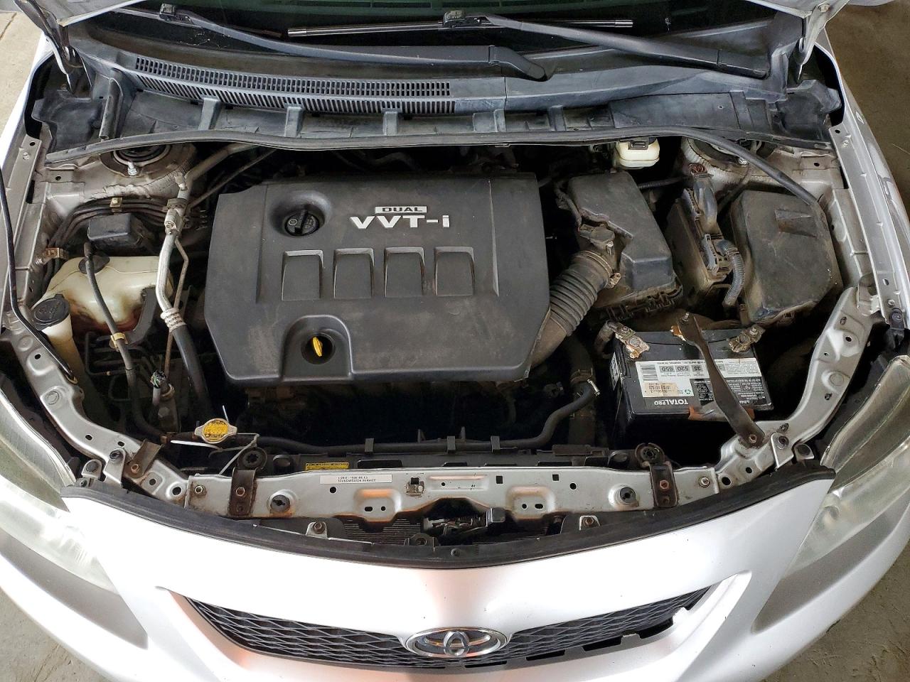 2010 Toyota Corolla Le Silver vin: 1NXBU4EE4AZ203035