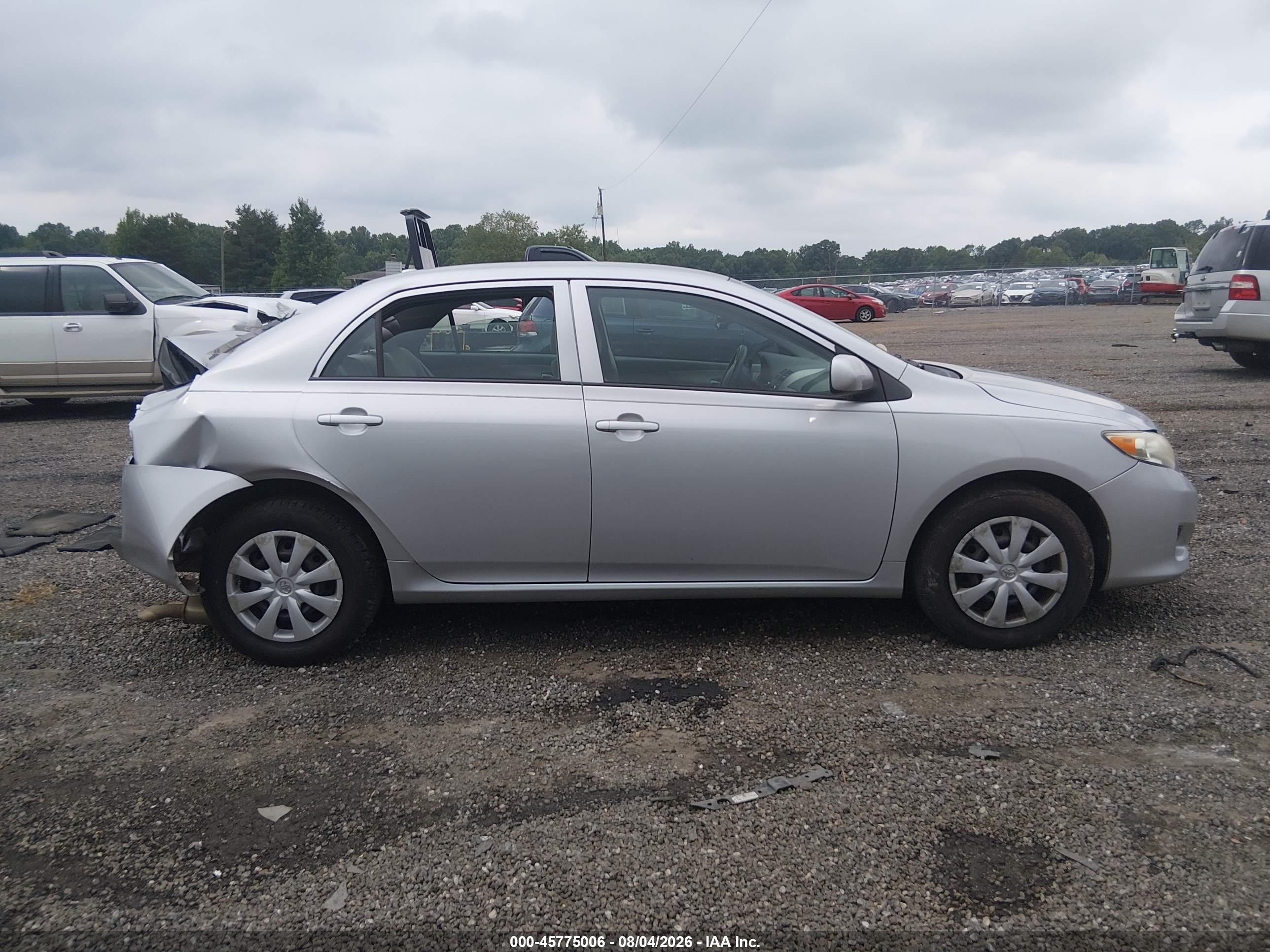 2010 Toyota Corolla Le Серебряный vin: 1NXBU4EE4AZ204461