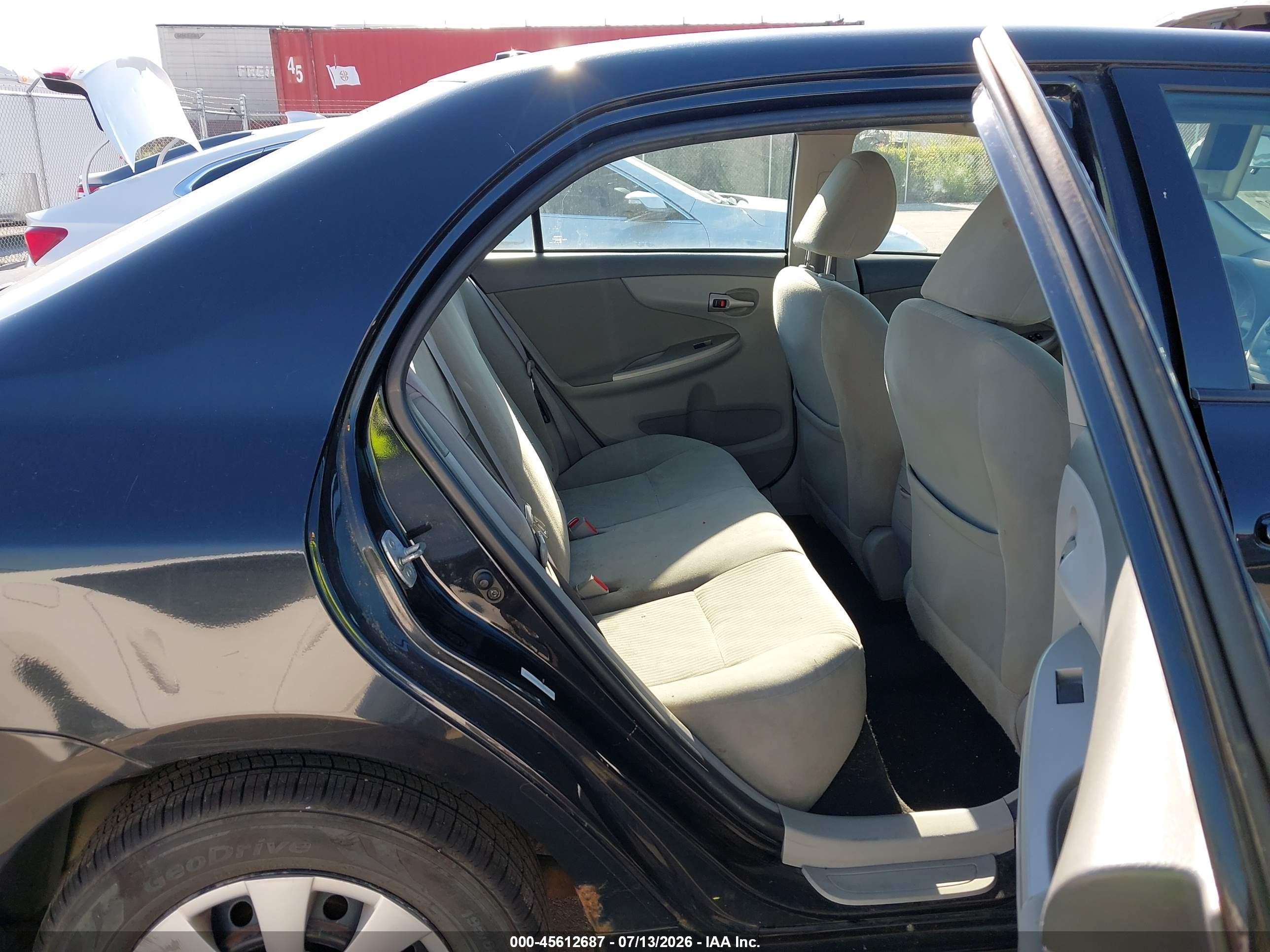 2010 Toyota Corolla Le Black vin: 1NXBU4EE4AZ206971