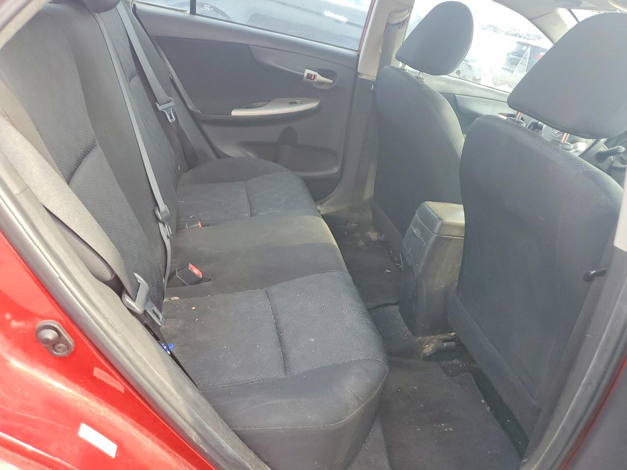 2010 Toyota Corolla Red vin: 1NXBU4EE4AZ213449