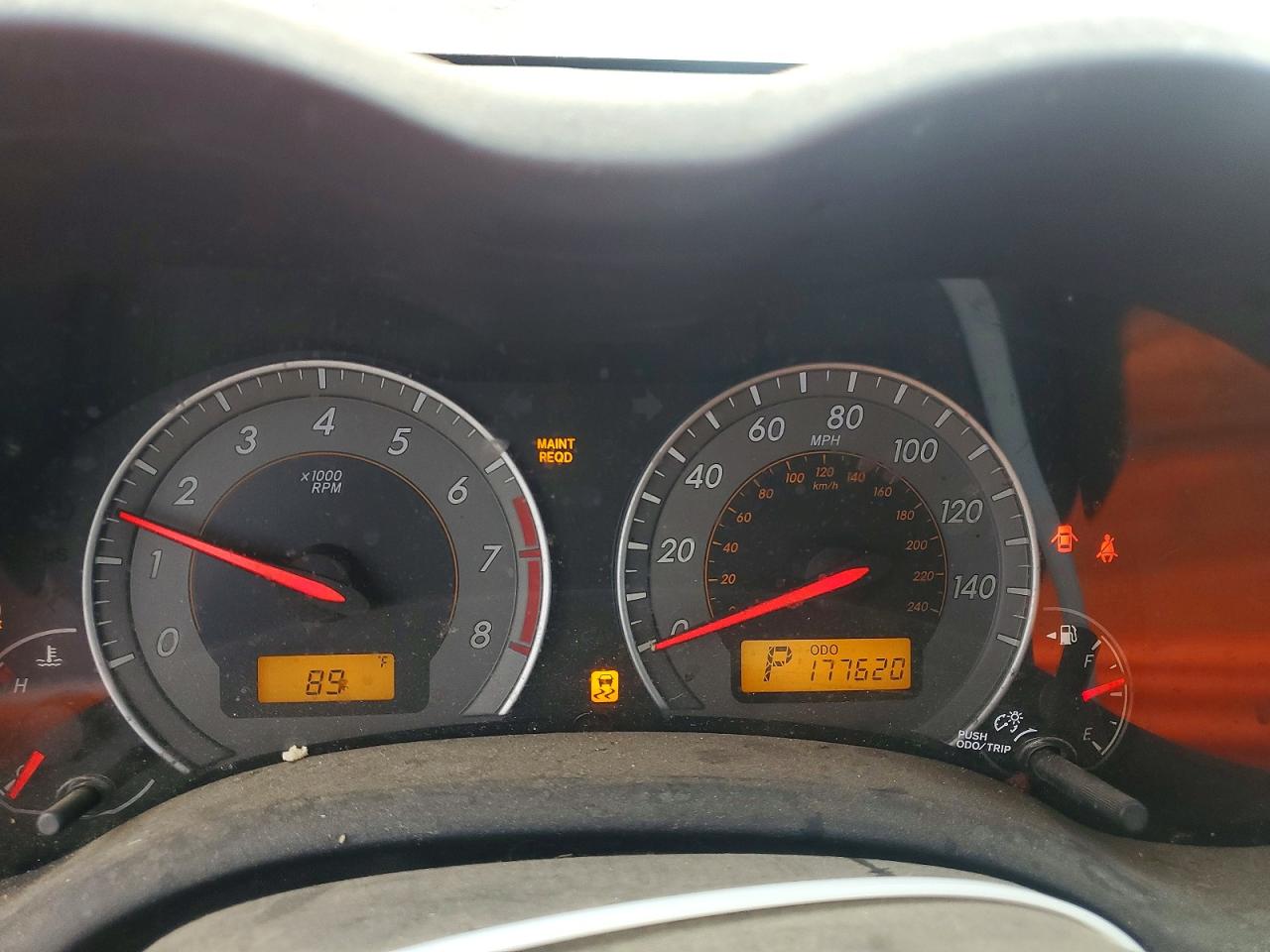 2010 Toyota Corolla Red vin: 1NXBU4EE4AZ213449