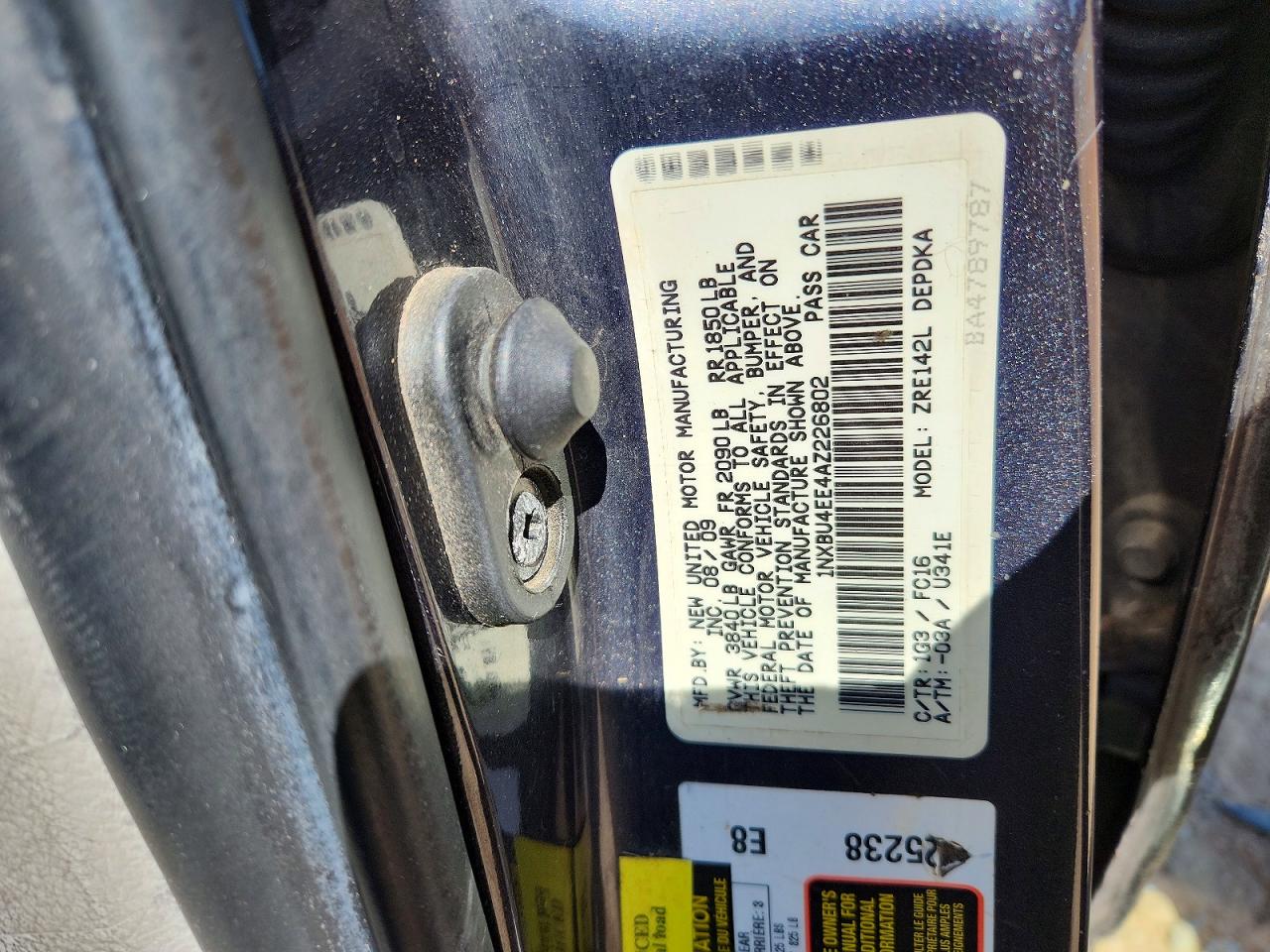 2010 Toyota Corolla Le Gray vin: 1NXBU4EE4AZ226802