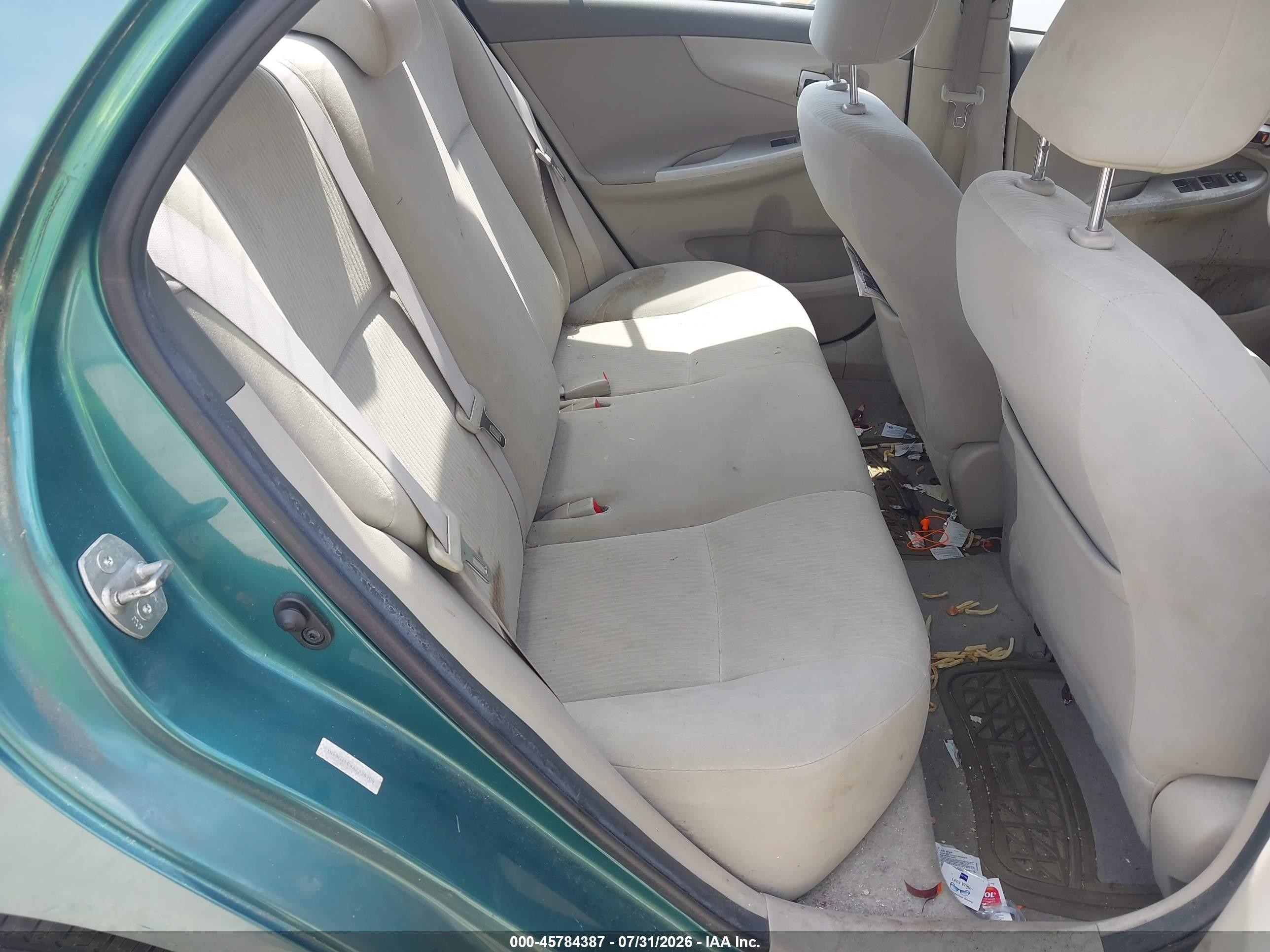 2010 Toyota Corolla Le Teal vin: 1NXBU4EE4AZ235709