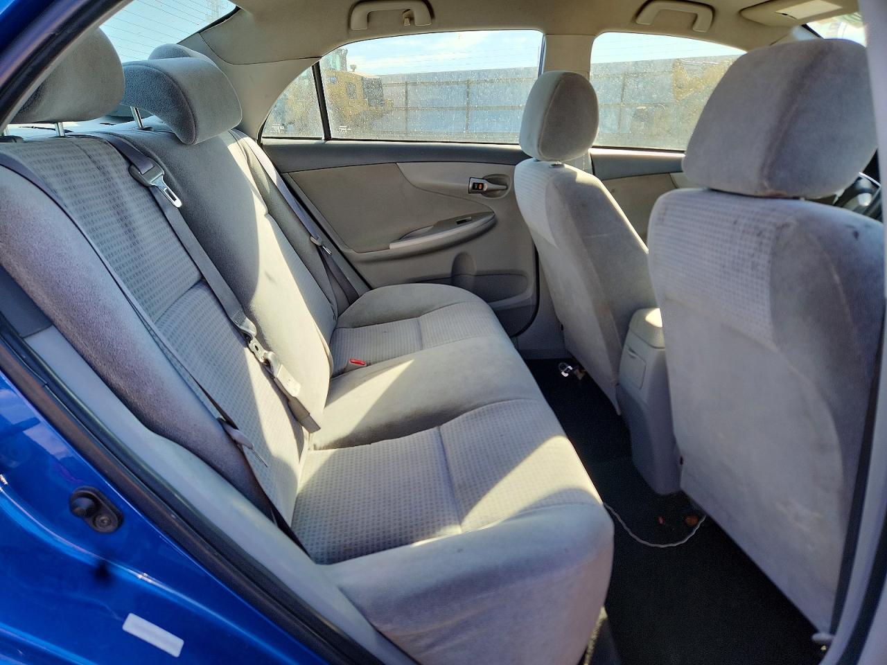 2010 Toyota Corolla Le Синий vin: 1NXBU4EE4AZ236486