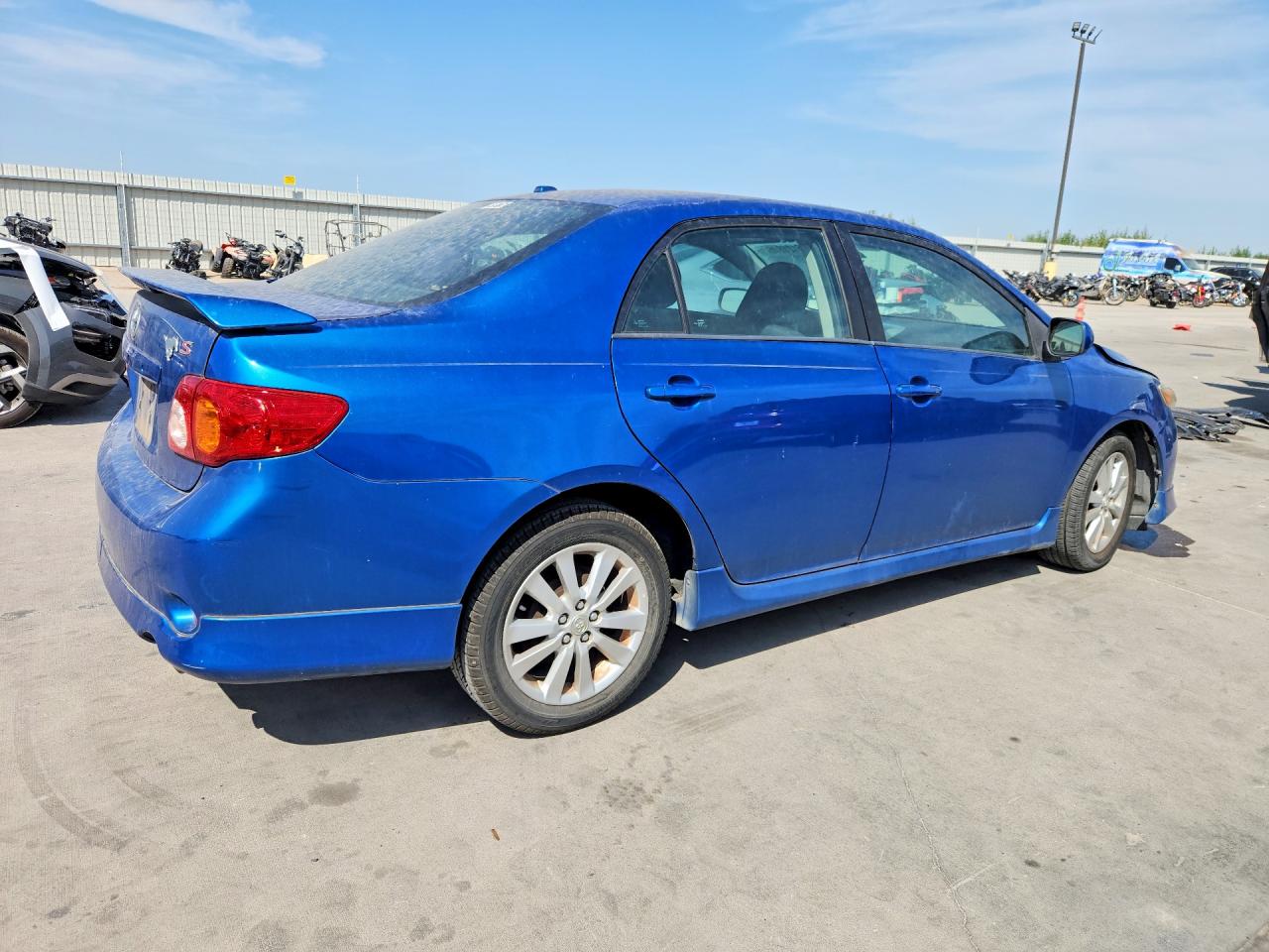 2010 Toyota Corolla S Blue vin: 1NXBU4EE4AZ240280