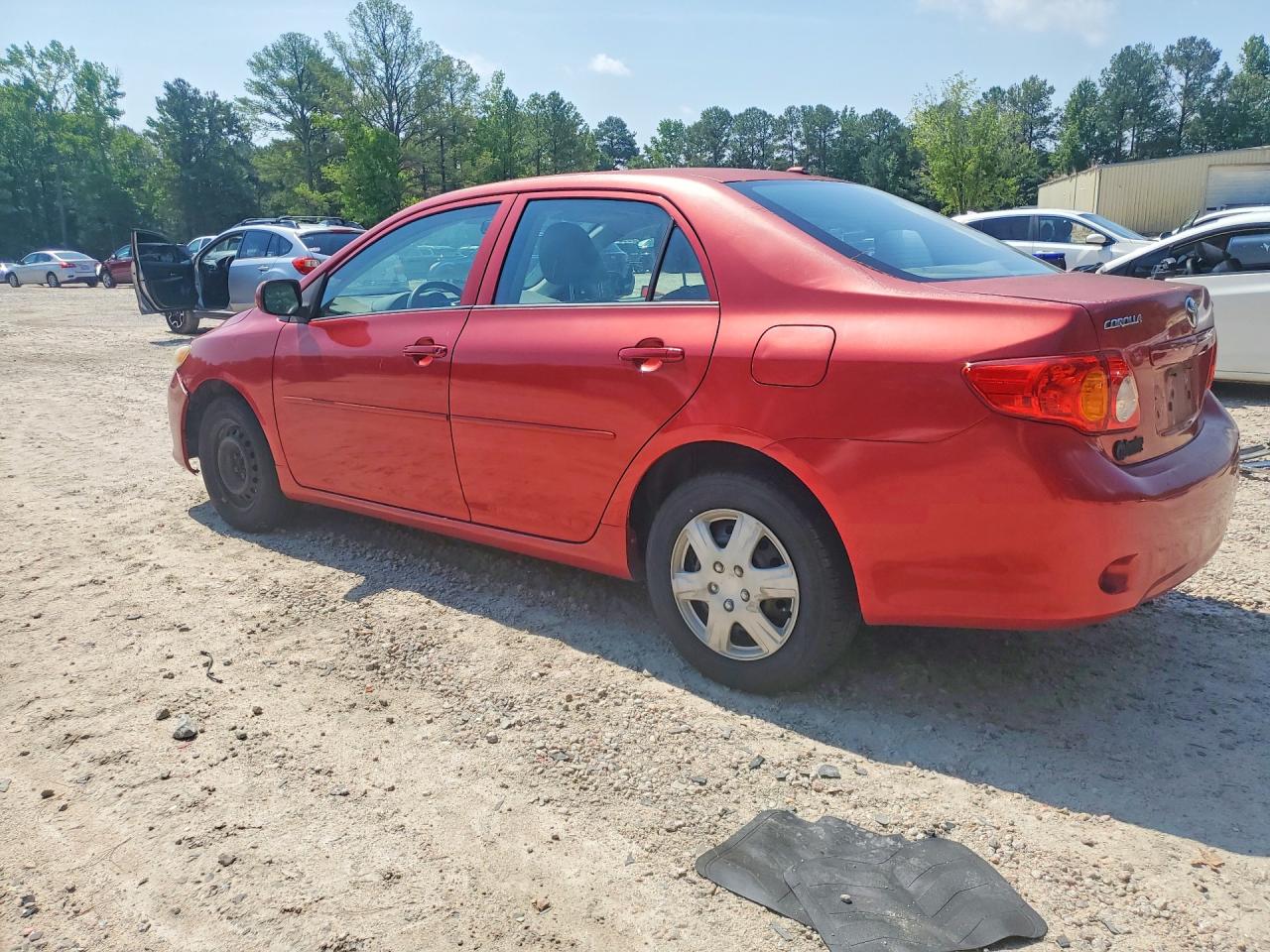 2010 Toyota Corolla Le Red vin: 1NXBU4EE4AZ258116