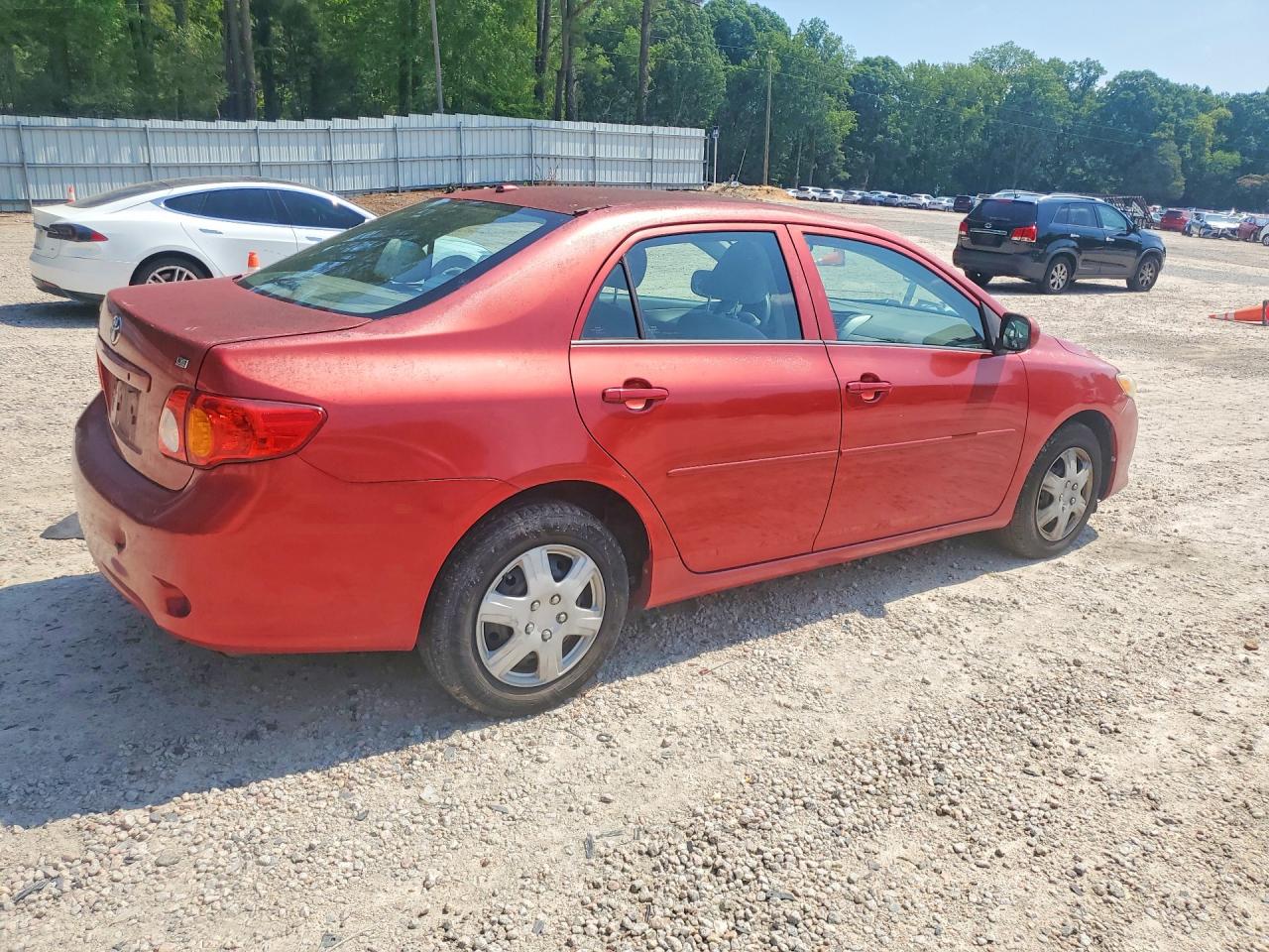 2010 Toyota Corolla Le Red vin: 1NXBU4EE4AZ258116