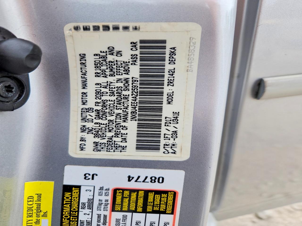 2010 Toyota Corolla S Серебряный vin: 1NXBU4EE4AZ259797
