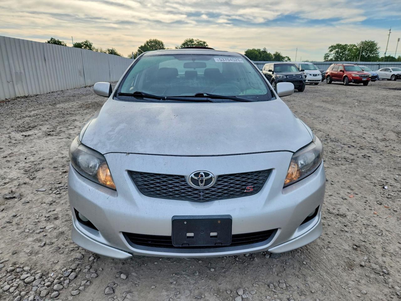 2010 Toyota Corolla S Серебряный vin: 1NXBU4EE4AZ259797