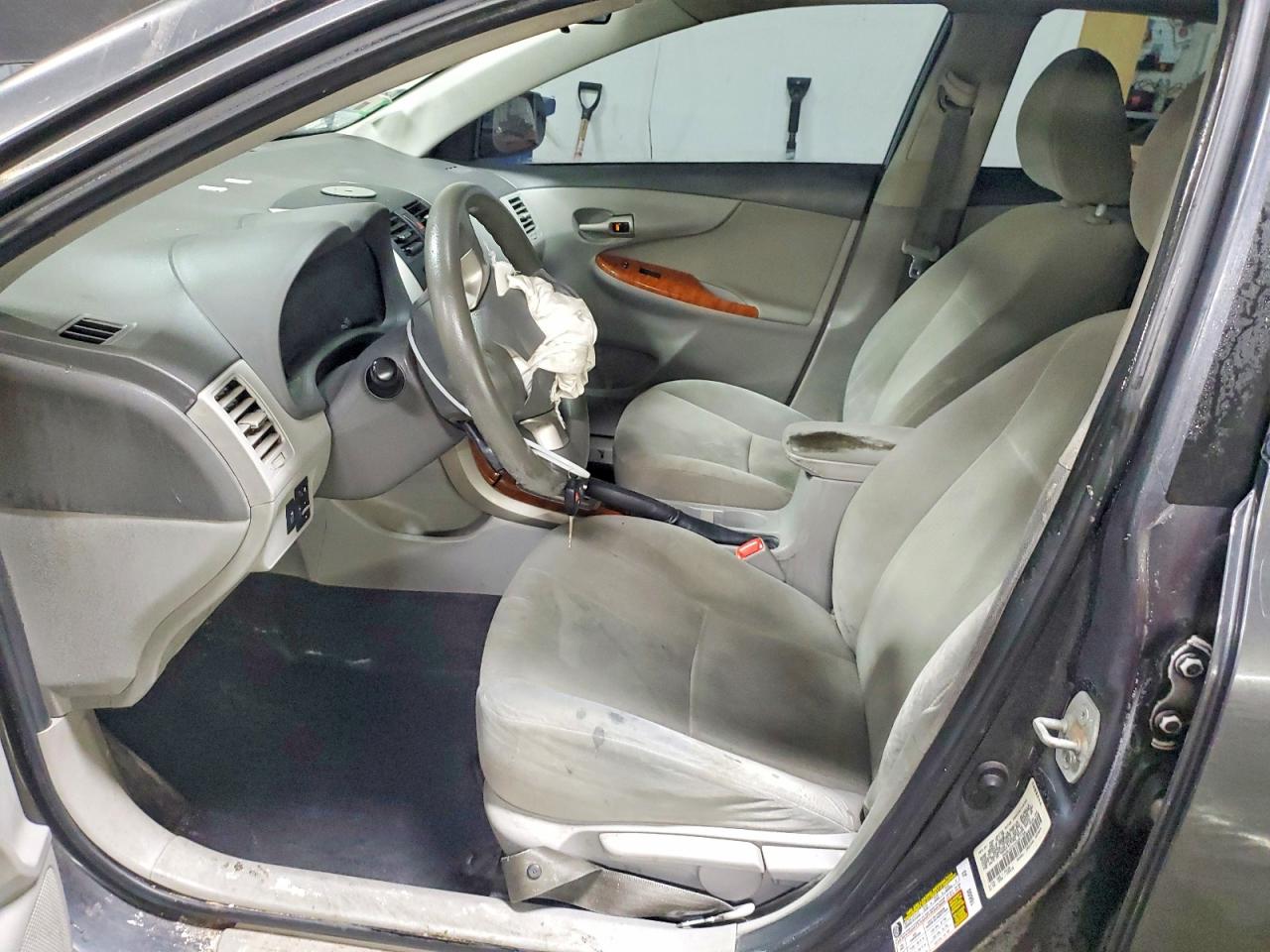 2010 Toyota Corolla Gray vin: 1NXBU4EE4AZ267768