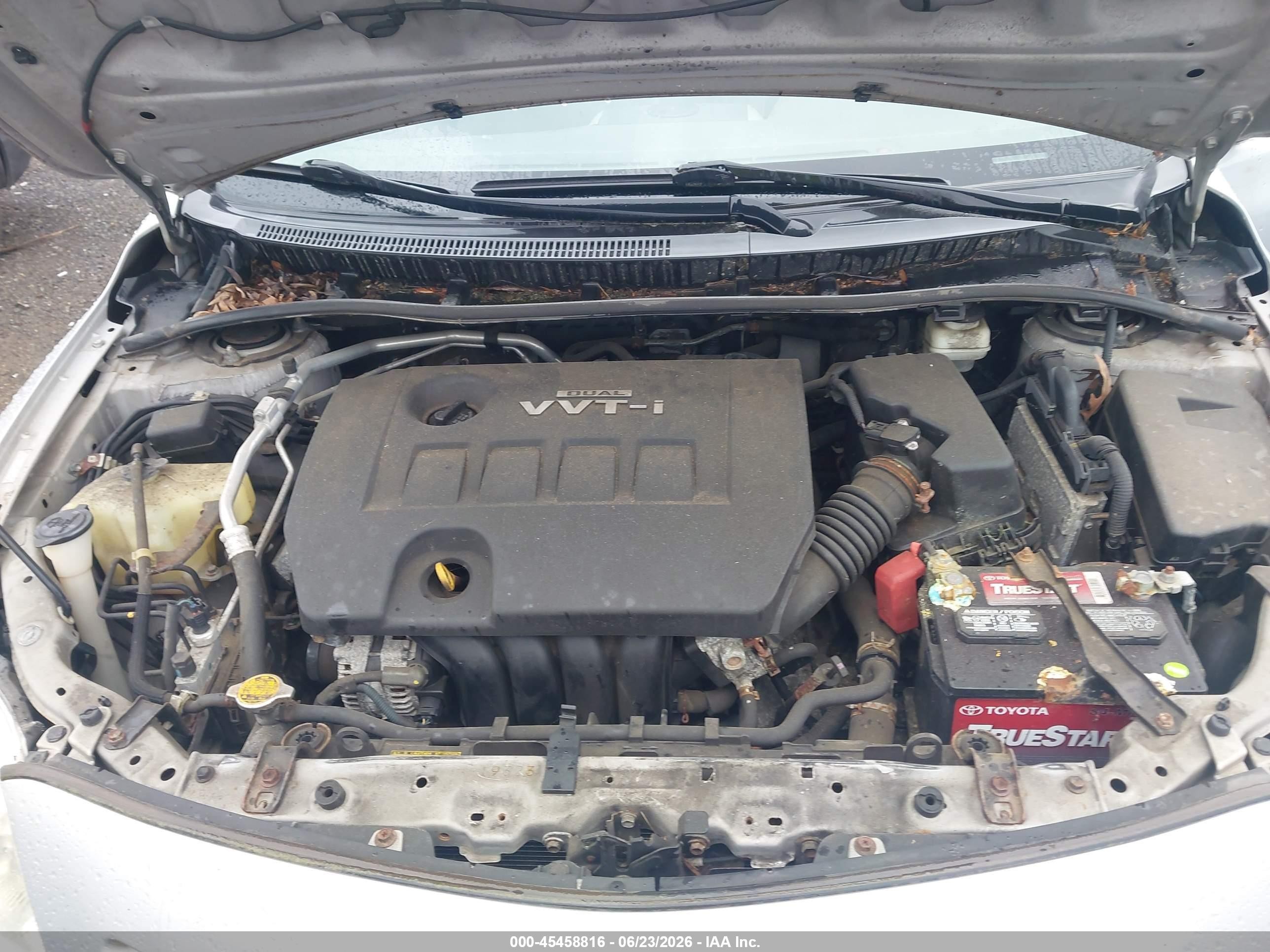 2010 Toyota Corolla Le Серебряный vin: 1NXBU4EE4AZ270220
