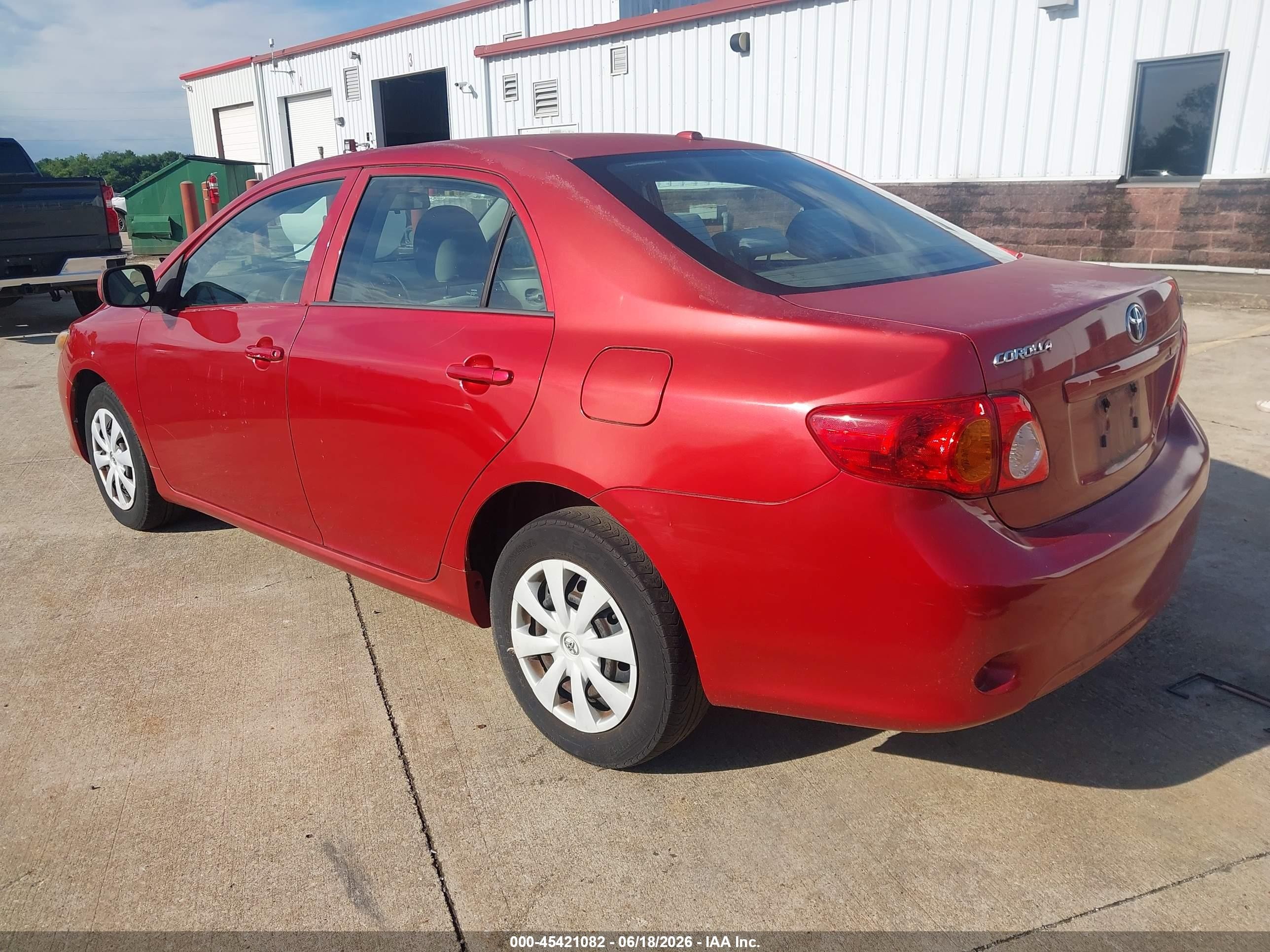 2010 Toyota Corolla Le Red vin: 1NXBU4EE4AZ284859