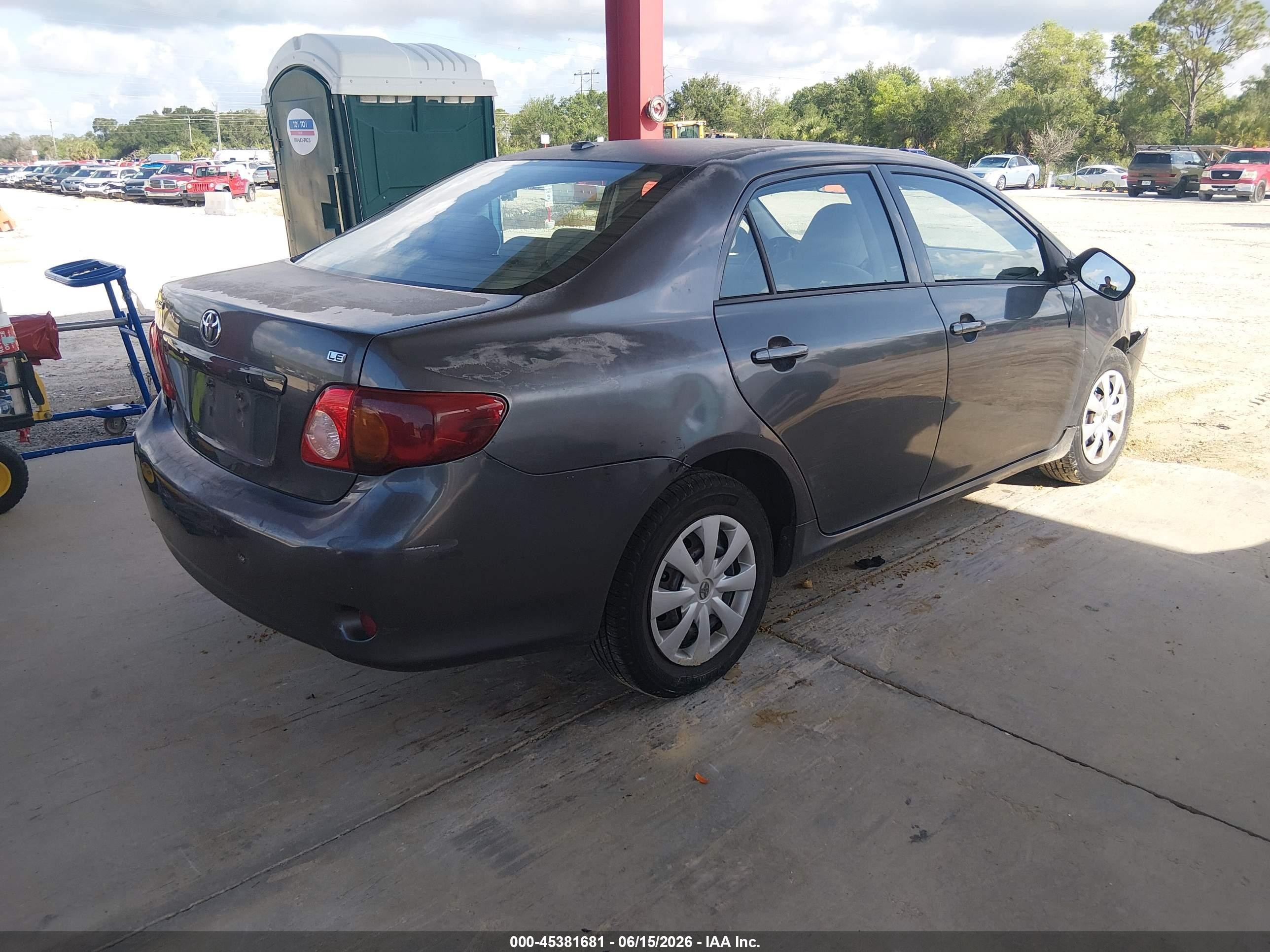 2010 Toyota Corolla Le Gray vin: 1NXBU4EE4AZ296431