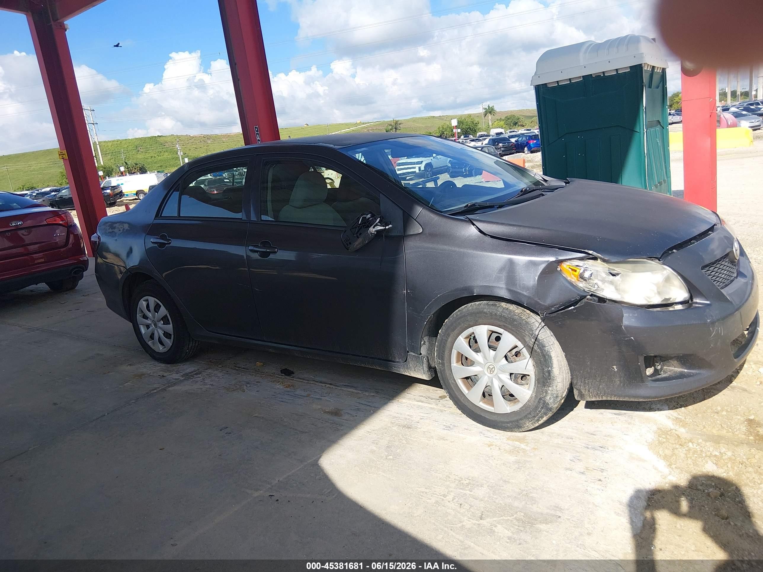 2010 Toyota Corolla Le Gray vin: 1NXBU4EE4AZ296431