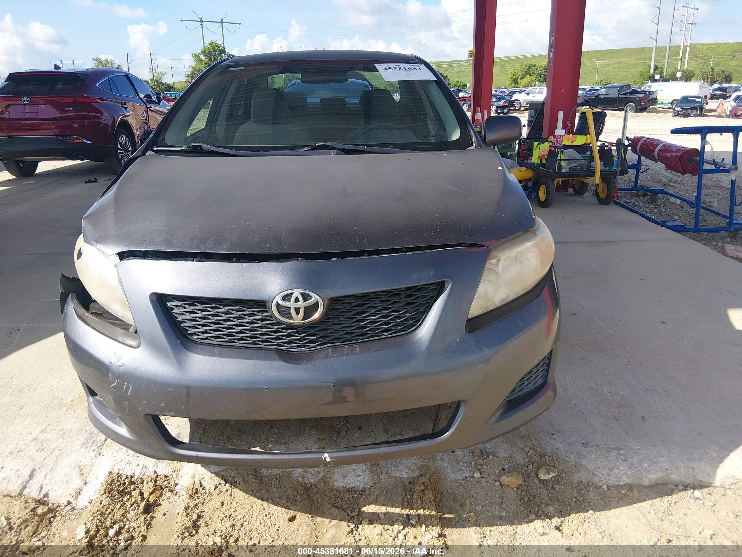 2010 Toyota Corolla Le Gray vin: 1NXBU4EE4AZ296431