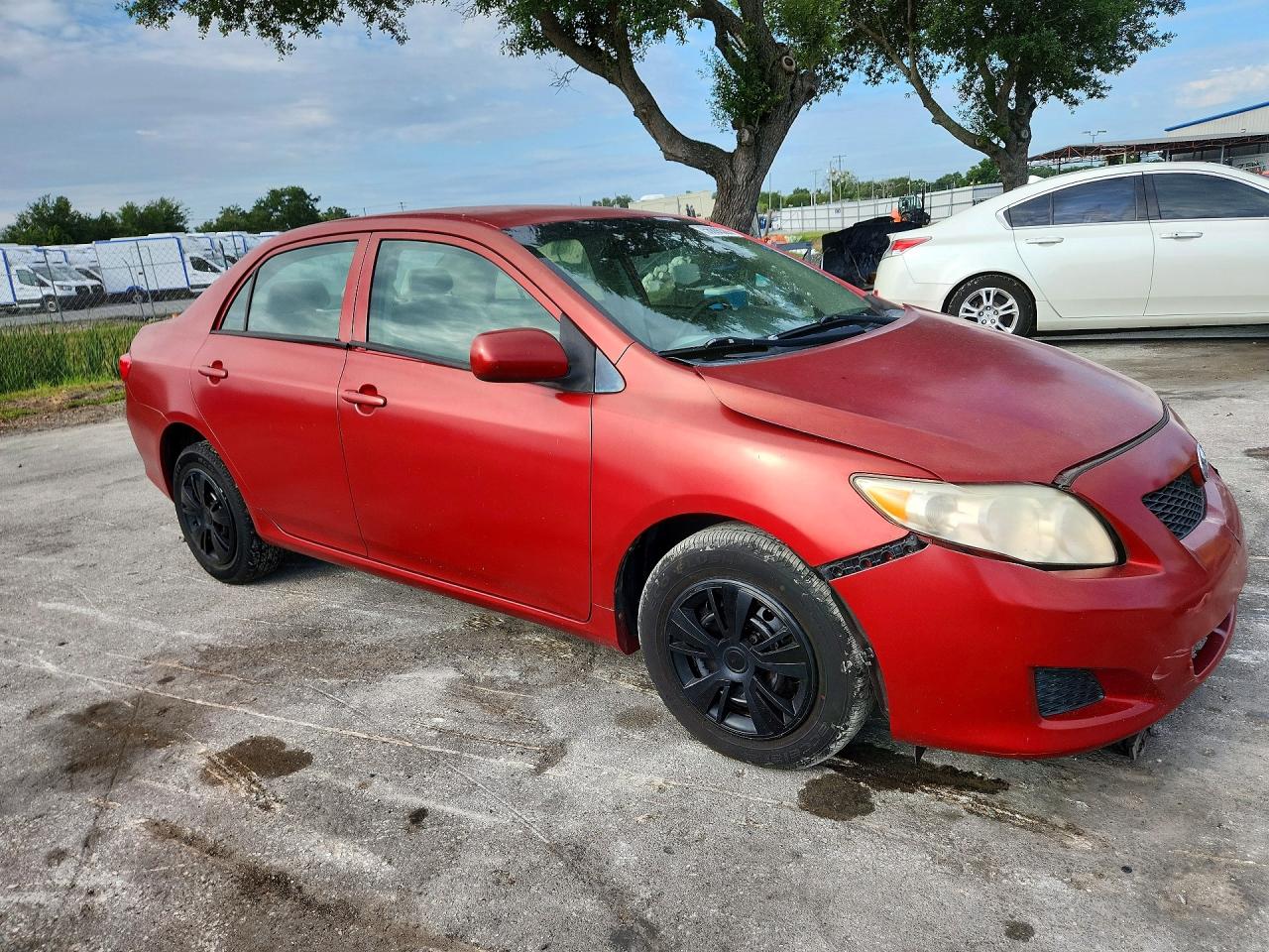 2010 Toyota Corolla Le Red vin: 1NXBU4EE4AZ304074