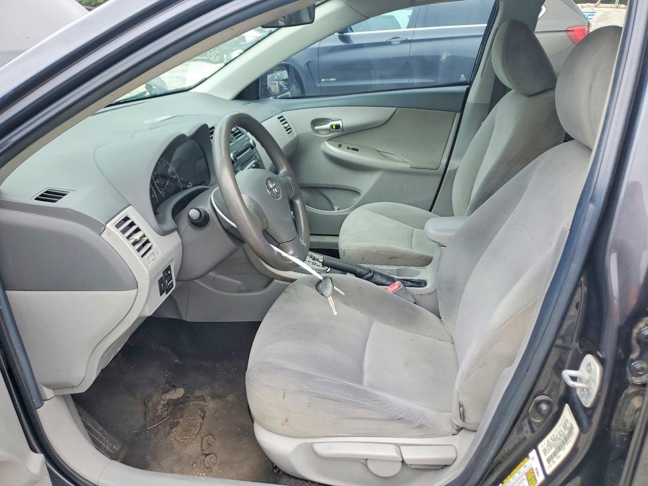 2010 Toyota Corolla Le Серый vin: 1NXBU4EE4AZ344526