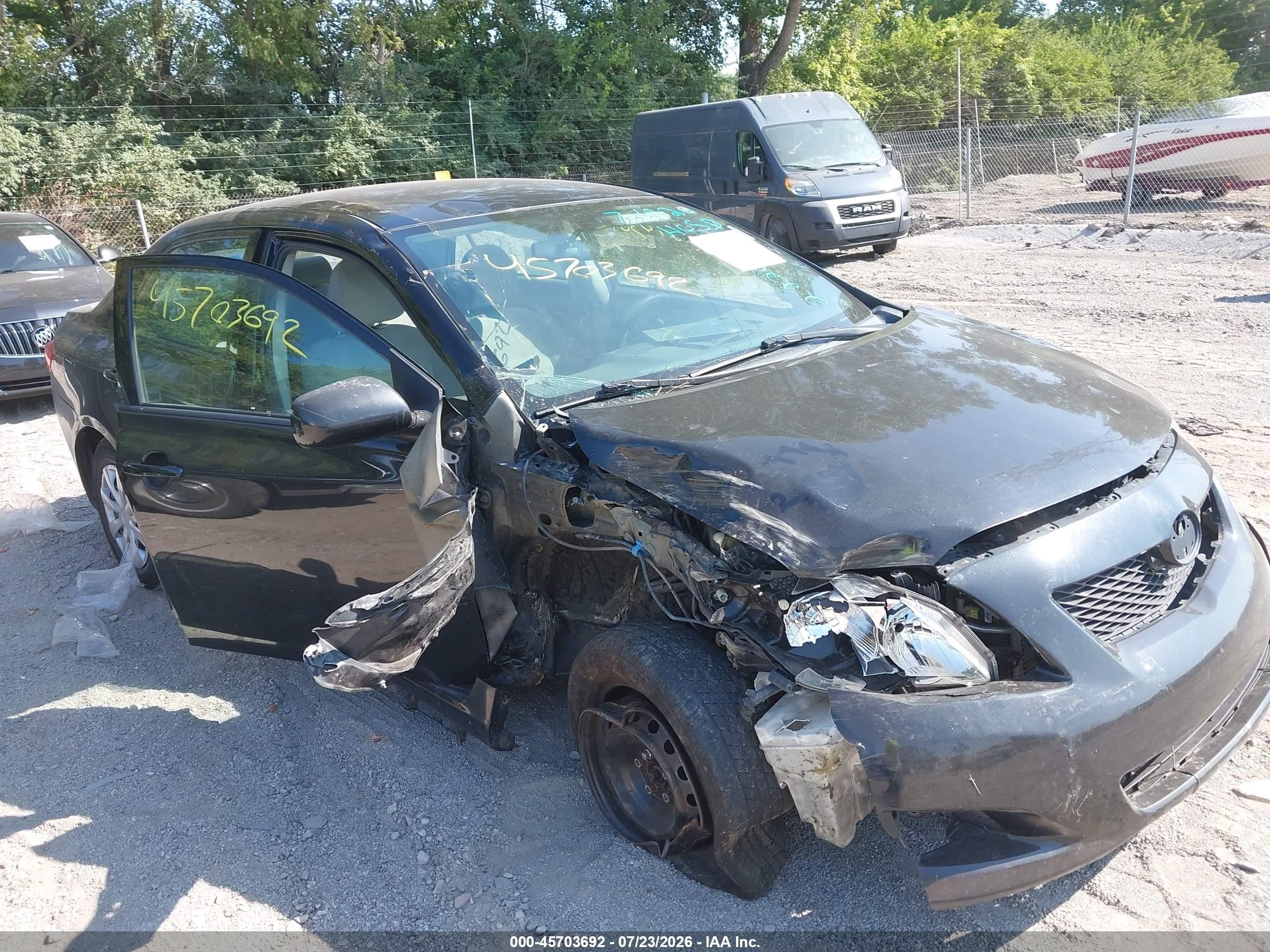 2010 Toyota Corolla Le Черный vin: 1NXBU4EE4AZ362220