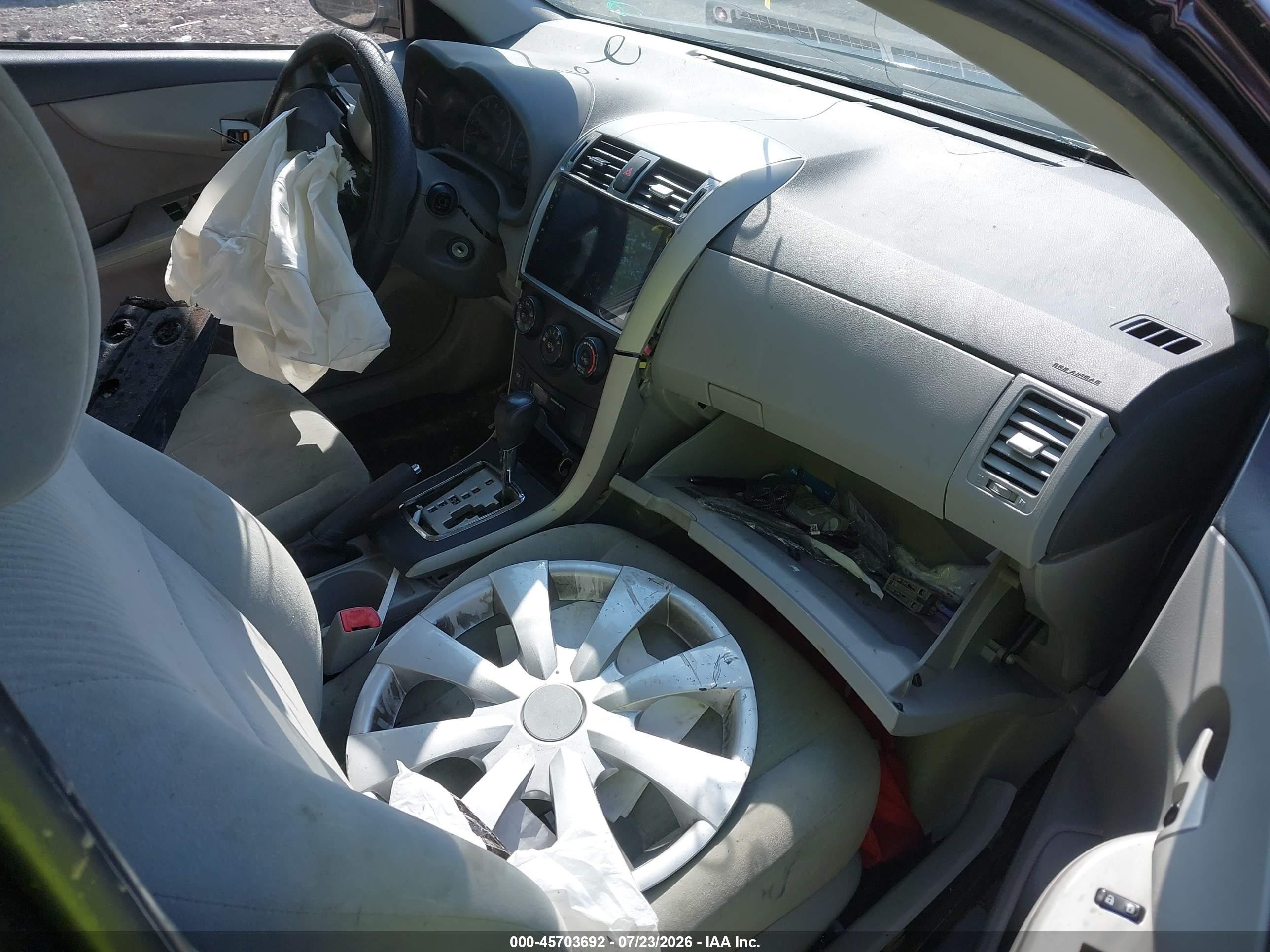 2010 Toyota Corolla Le Черный vin: 1NXBU4EE4AZ362220