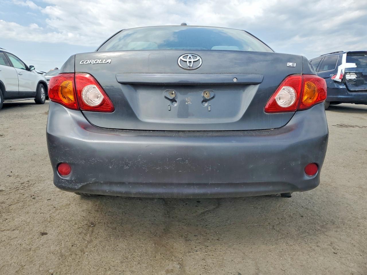 2010 Toyota Corolla Le Gray vin: 1NXBU4EE5AZ175200