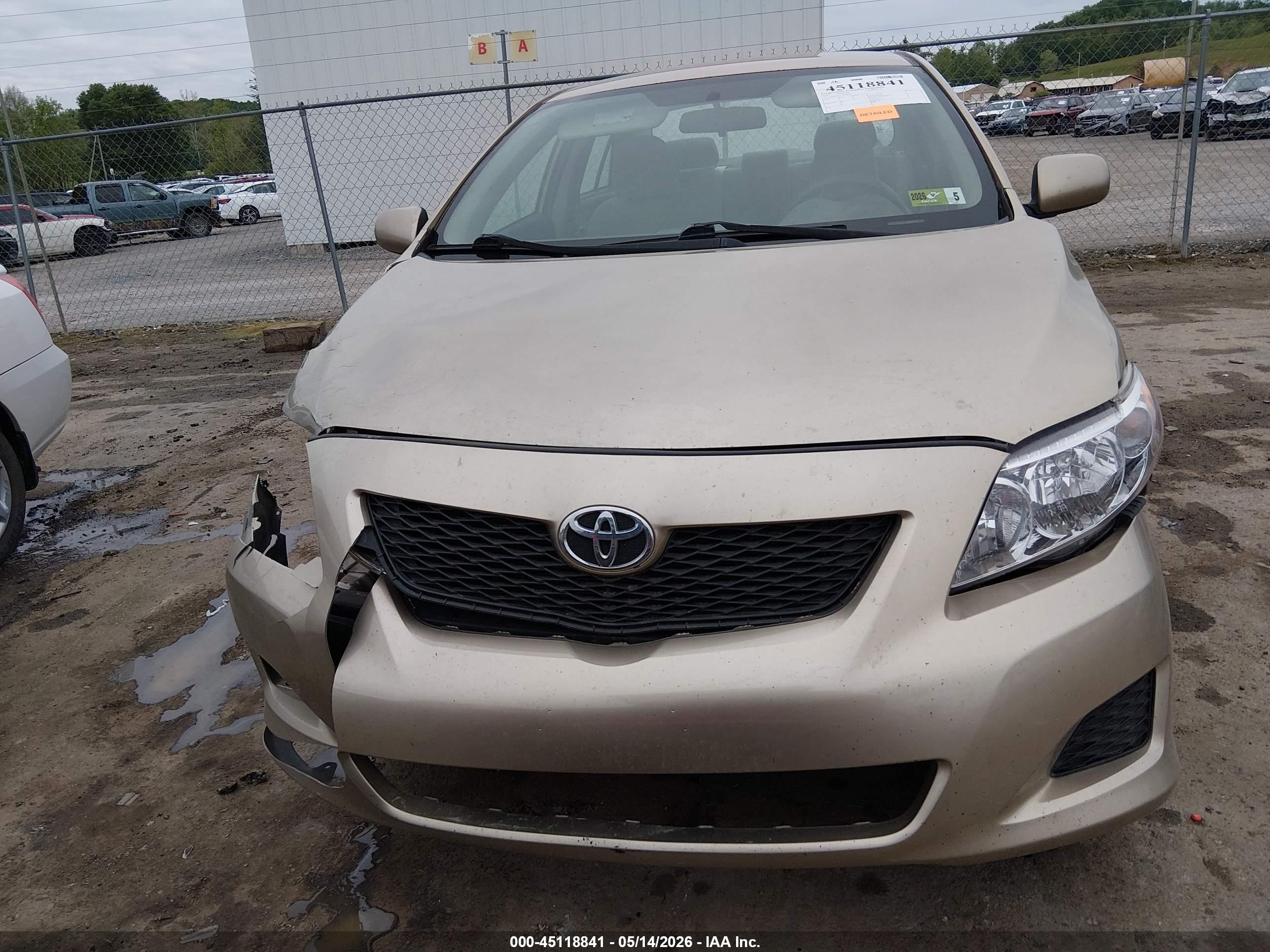 2010 Toyota Corolla Le Gold vin: 1NXBU4EE5AZ208597