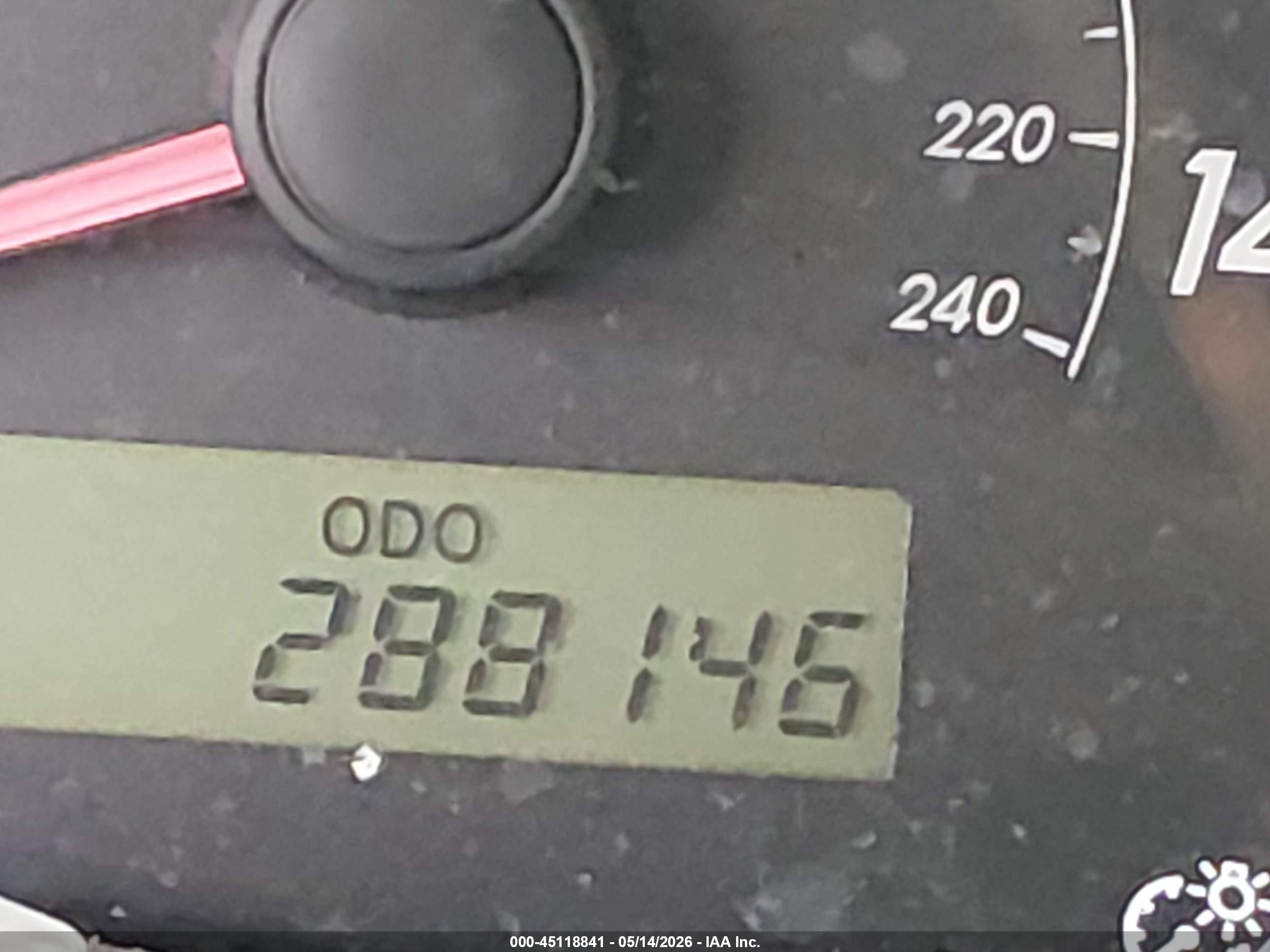2010 Toyota Corolla Le Gold vin: 1NXBU4EE5AZ208597