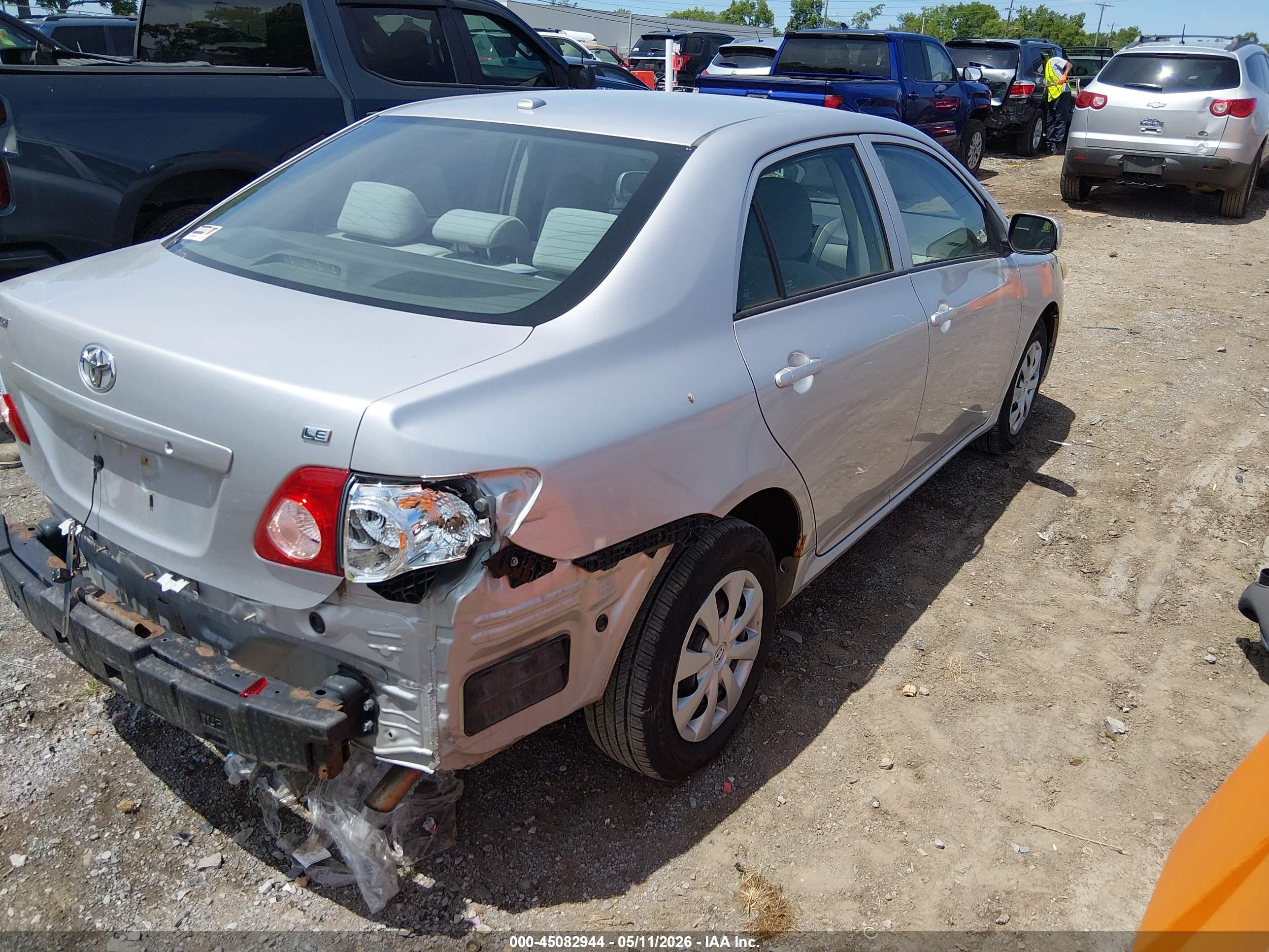 2010 Toyota Corolla Le Серебряный vin: 1NXBU4EE5AZ221303