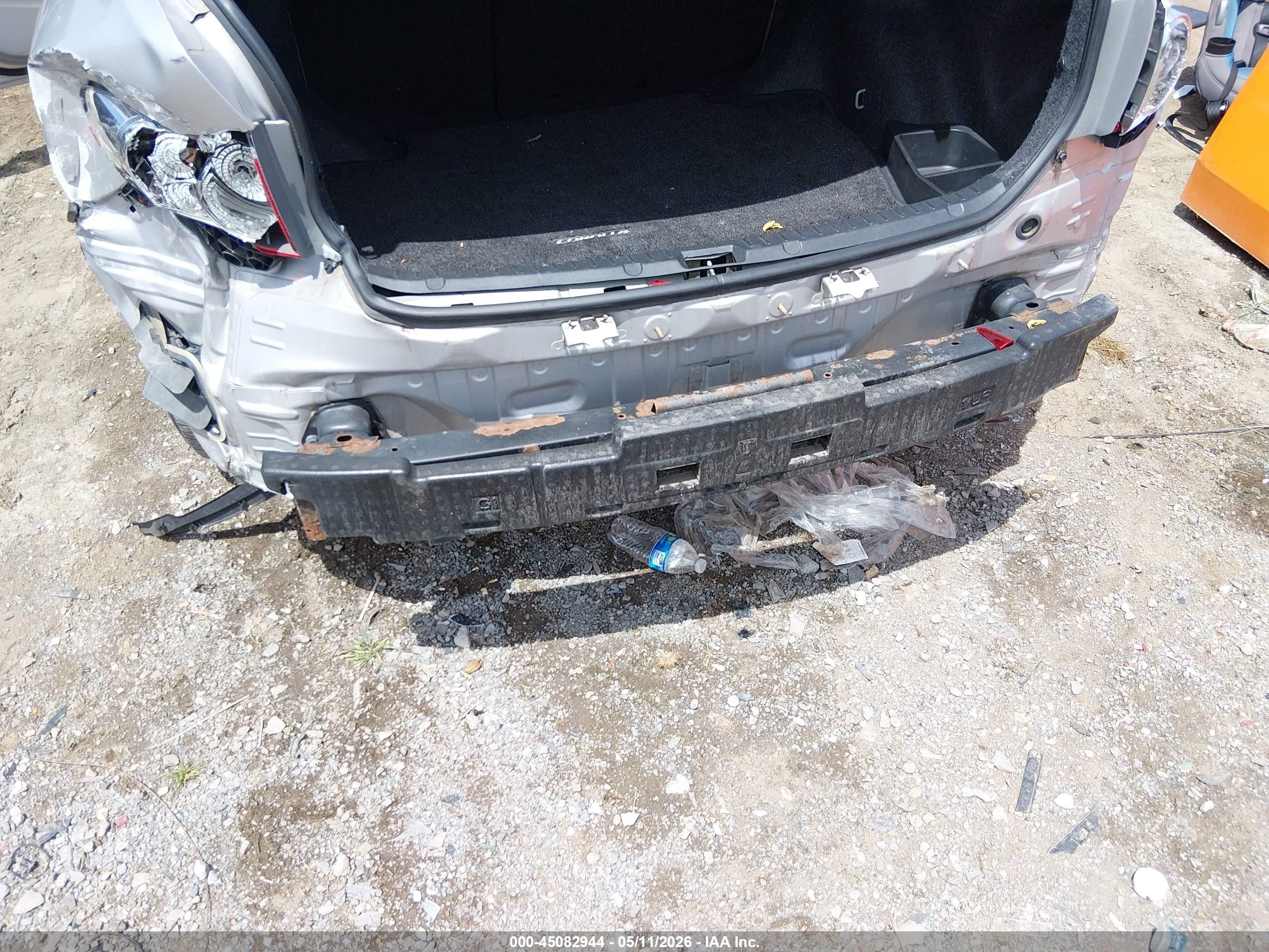 2010 Toyota Corolla Le Серебряный vin: 1NXBU4EE5AZ221303