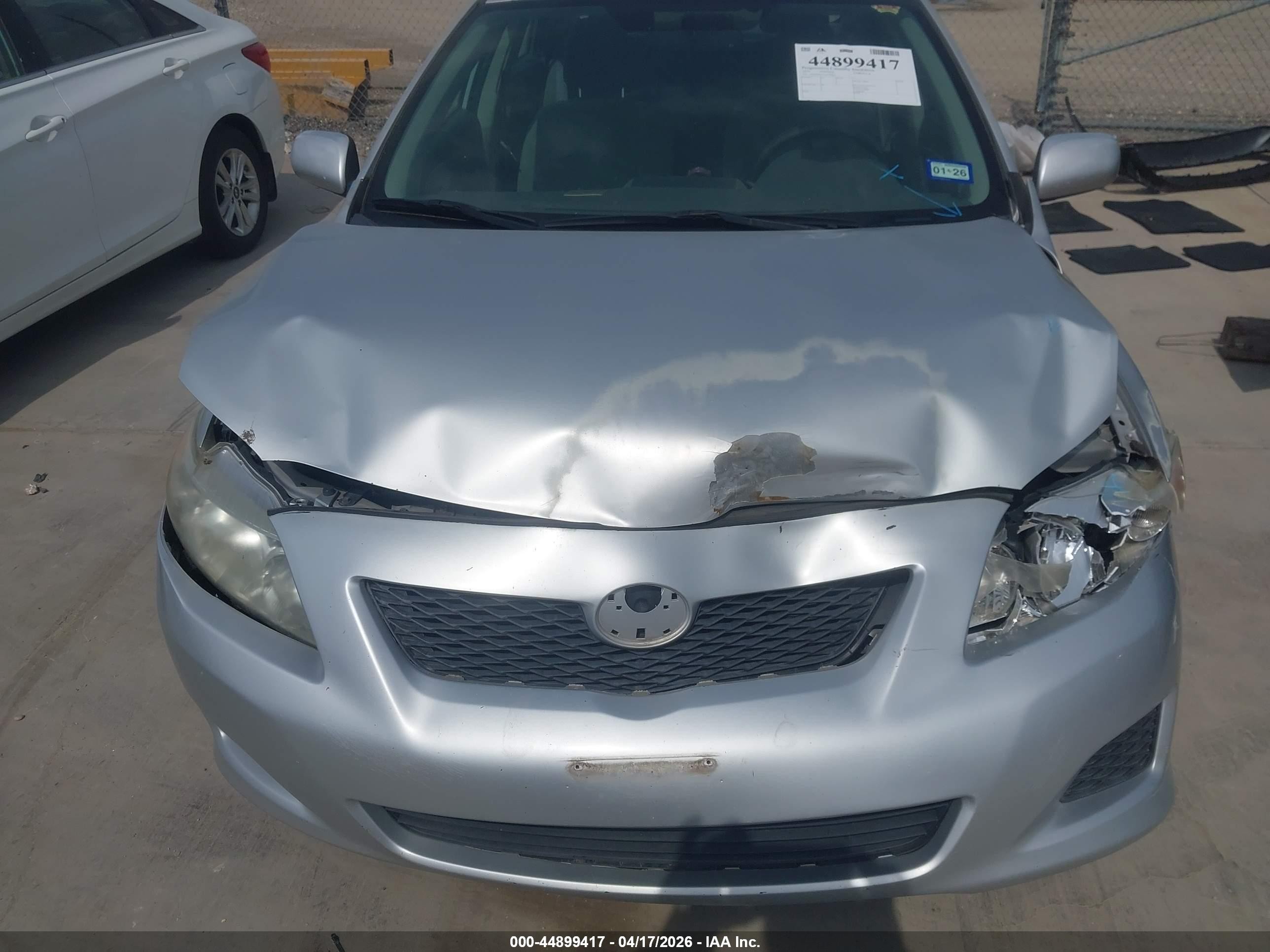 2010 Toyota Corolla Le Silver vin: 1NXBU4EE5AZ226856
