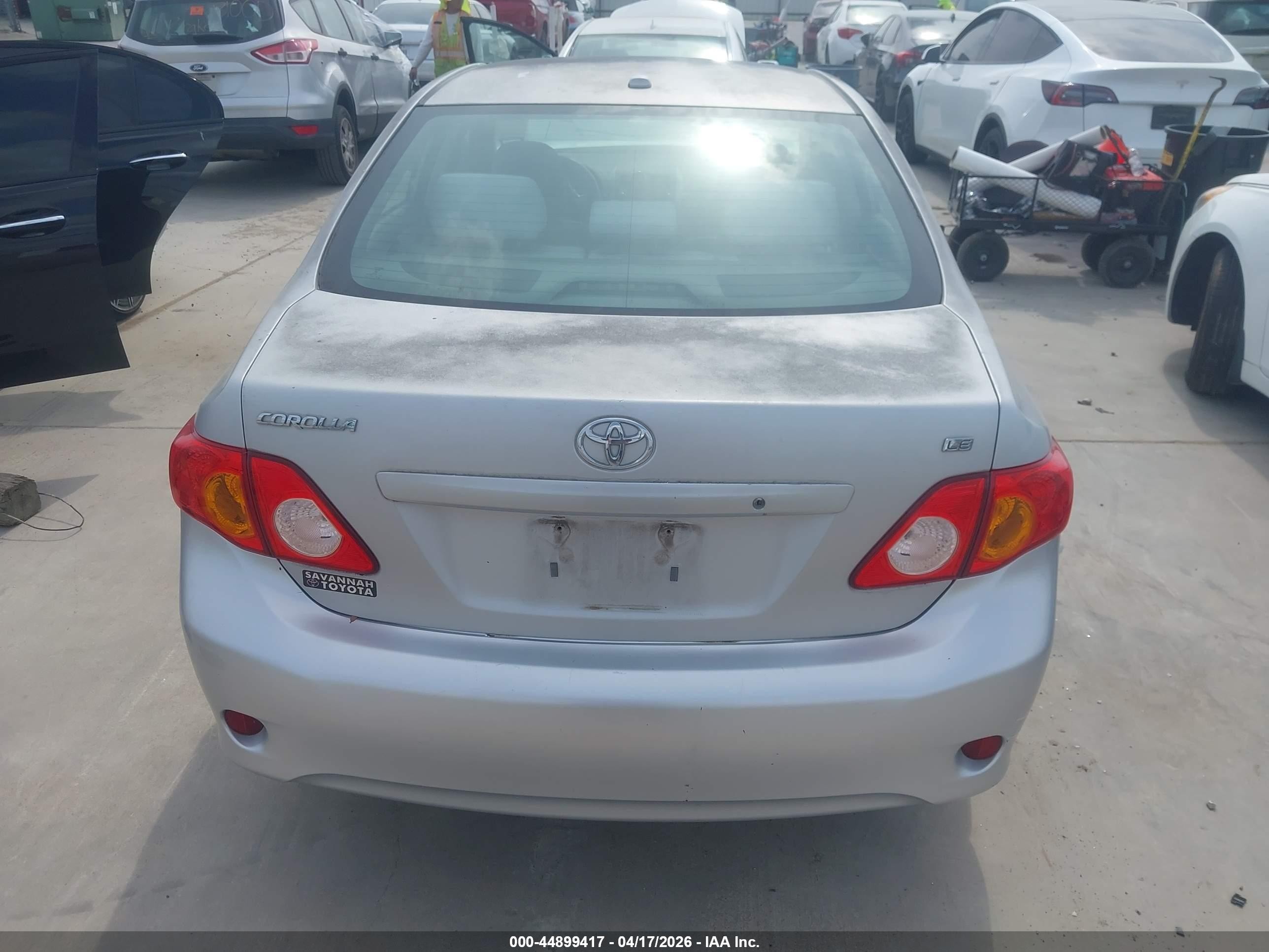2010 Toyota Corolla Le Silver vin: 1NXBU4EE5AZ226856